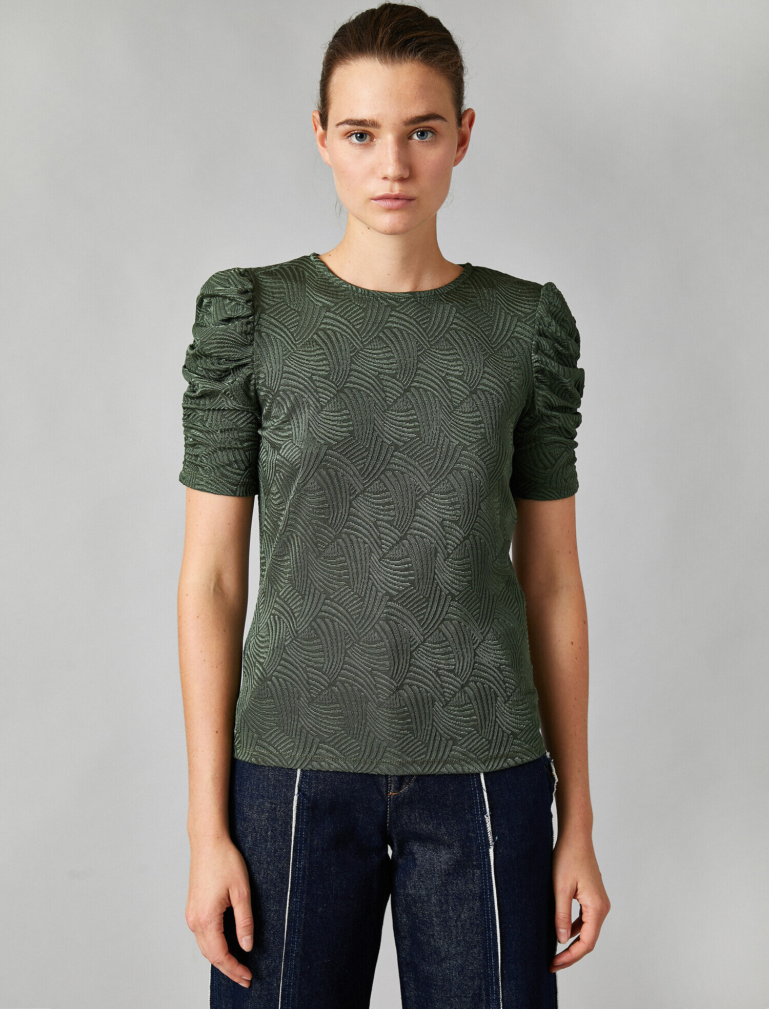   Bisiklet Yaka Kısa Kollu Omuz Detaylı Bluz