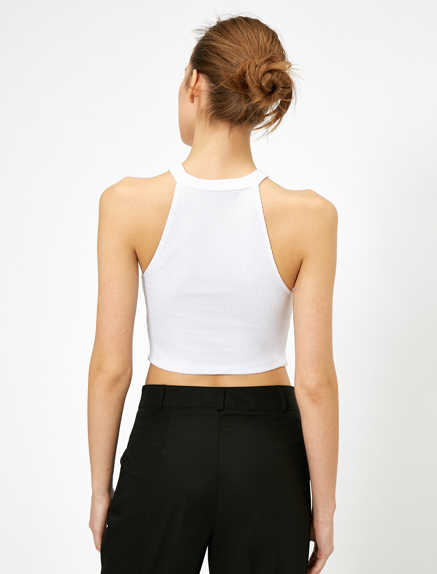   Crop Atlet Halter Yaka