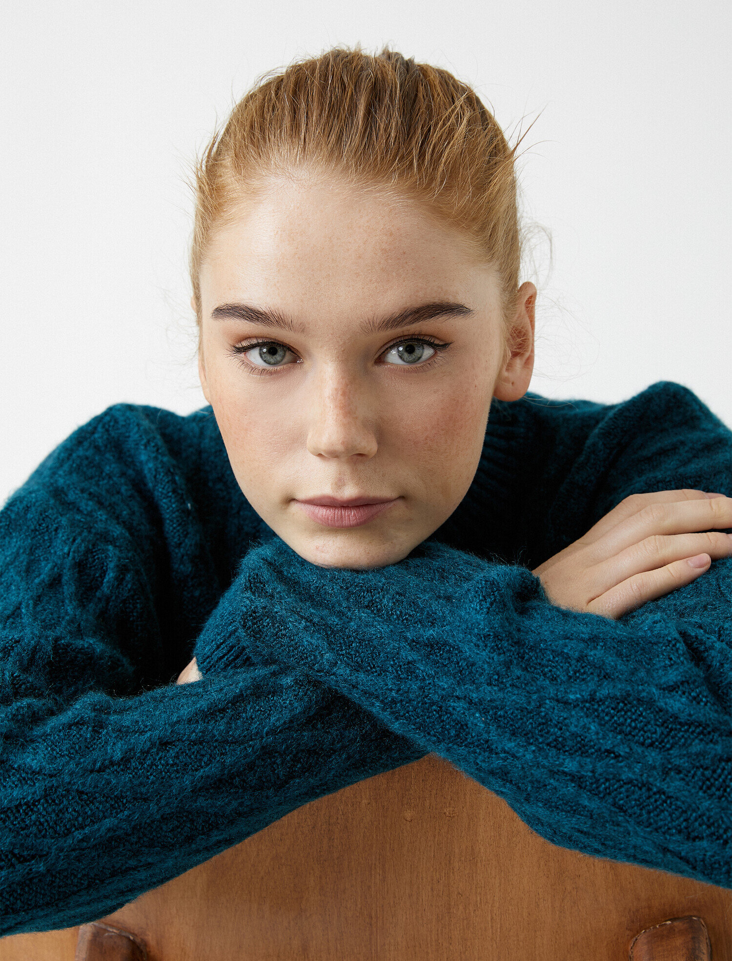   Bisiklet Yaka Triko Kazak