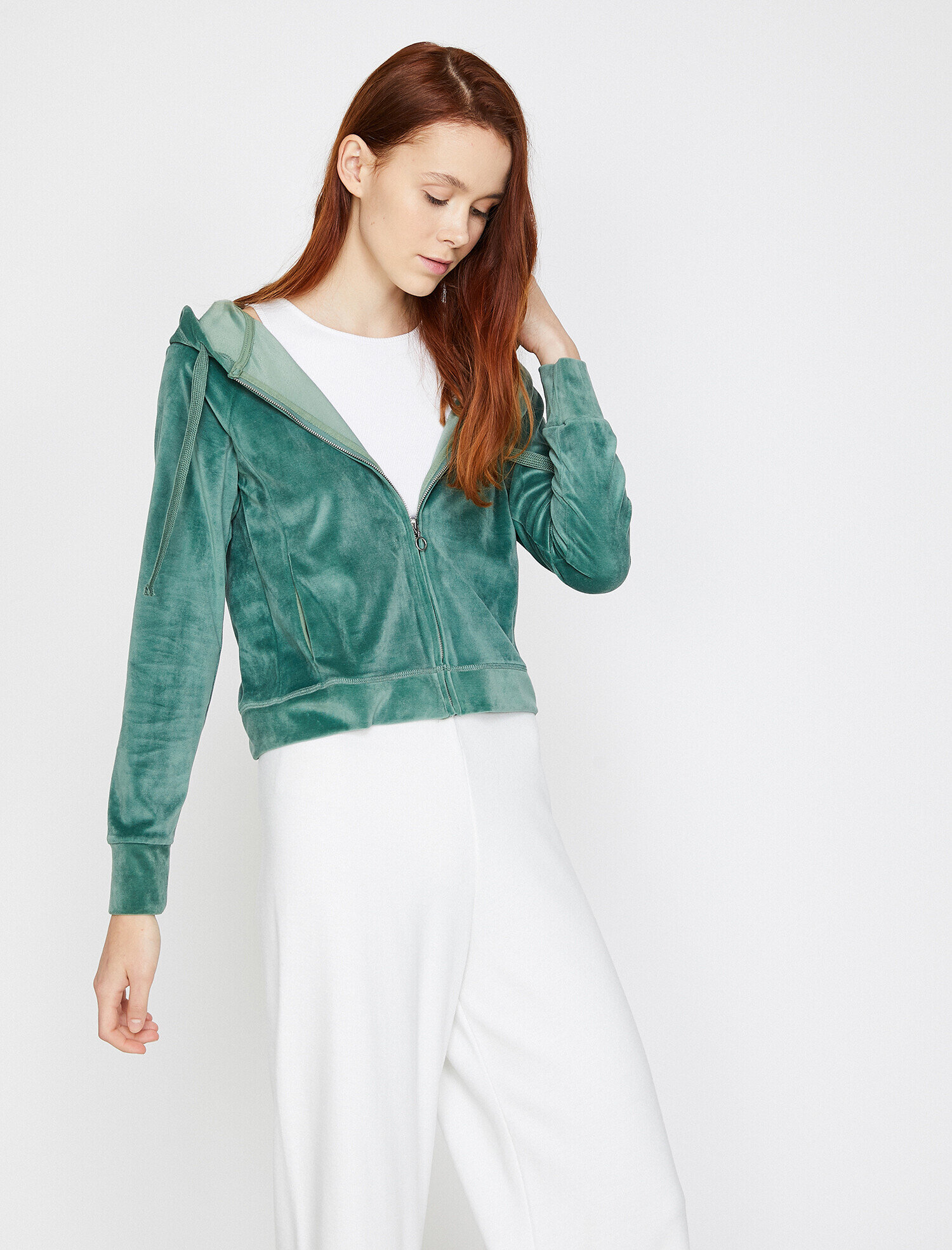   Kapüşonlu Sweatshirt