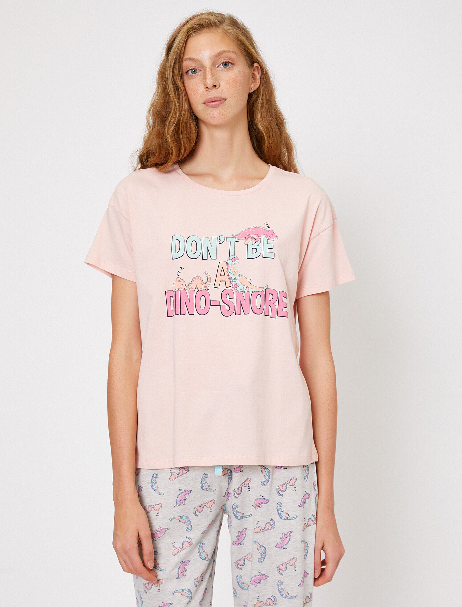 Yazılı Baskılı Pijama Takımı