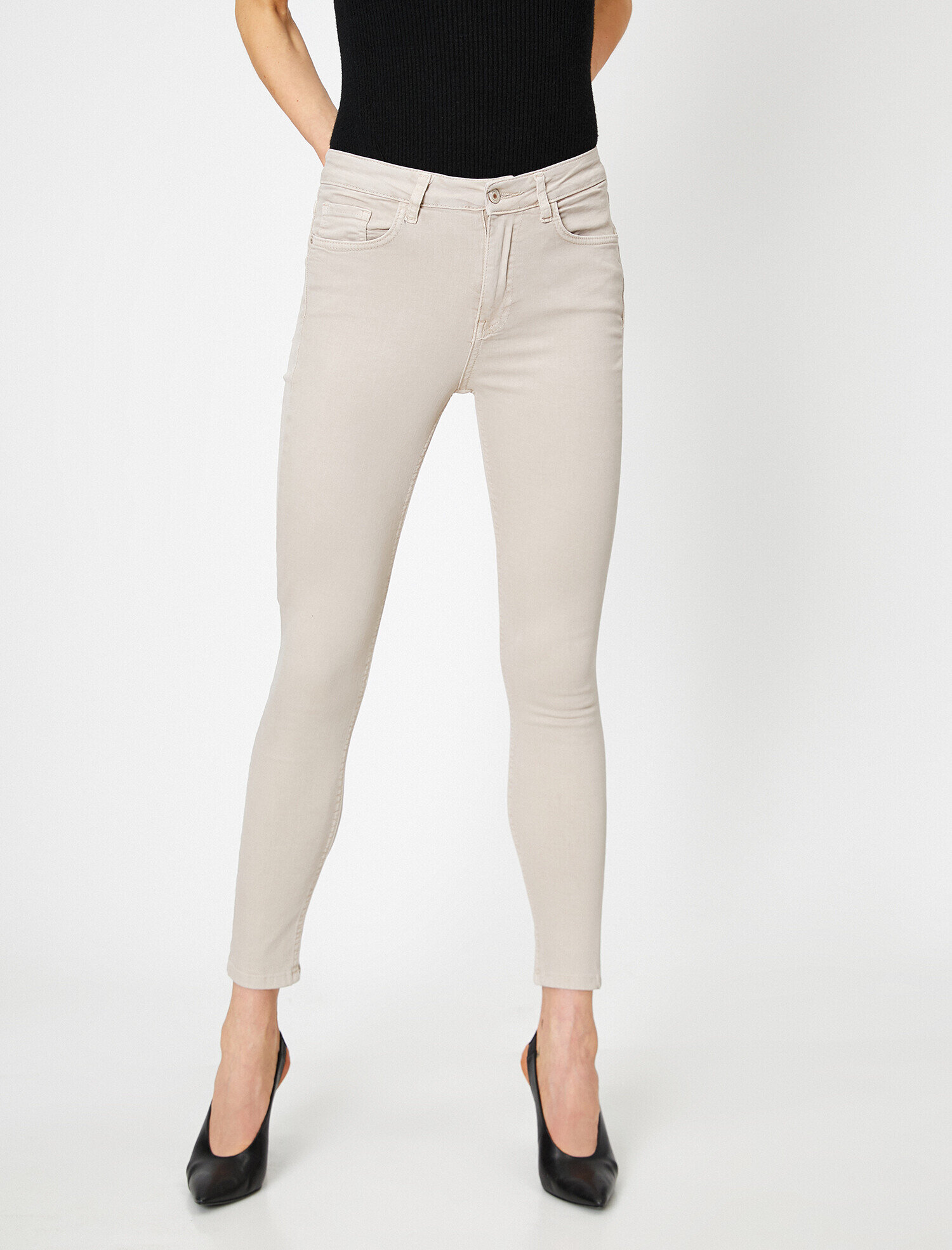   Cep Detaylı Pantolon