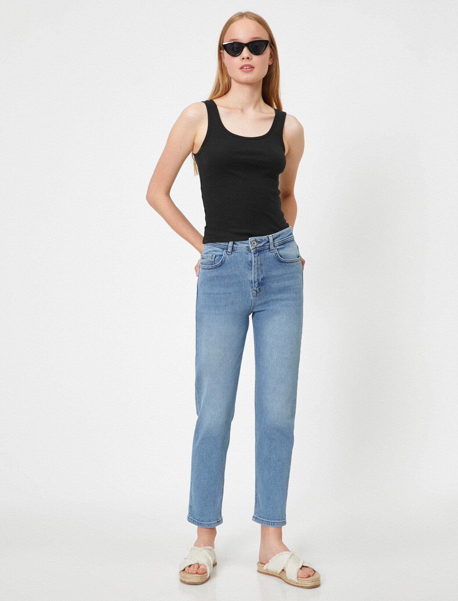   Eve Slim Jean - Yüksek Bel Normal Kesim Hafif Düz Paça Pantolon