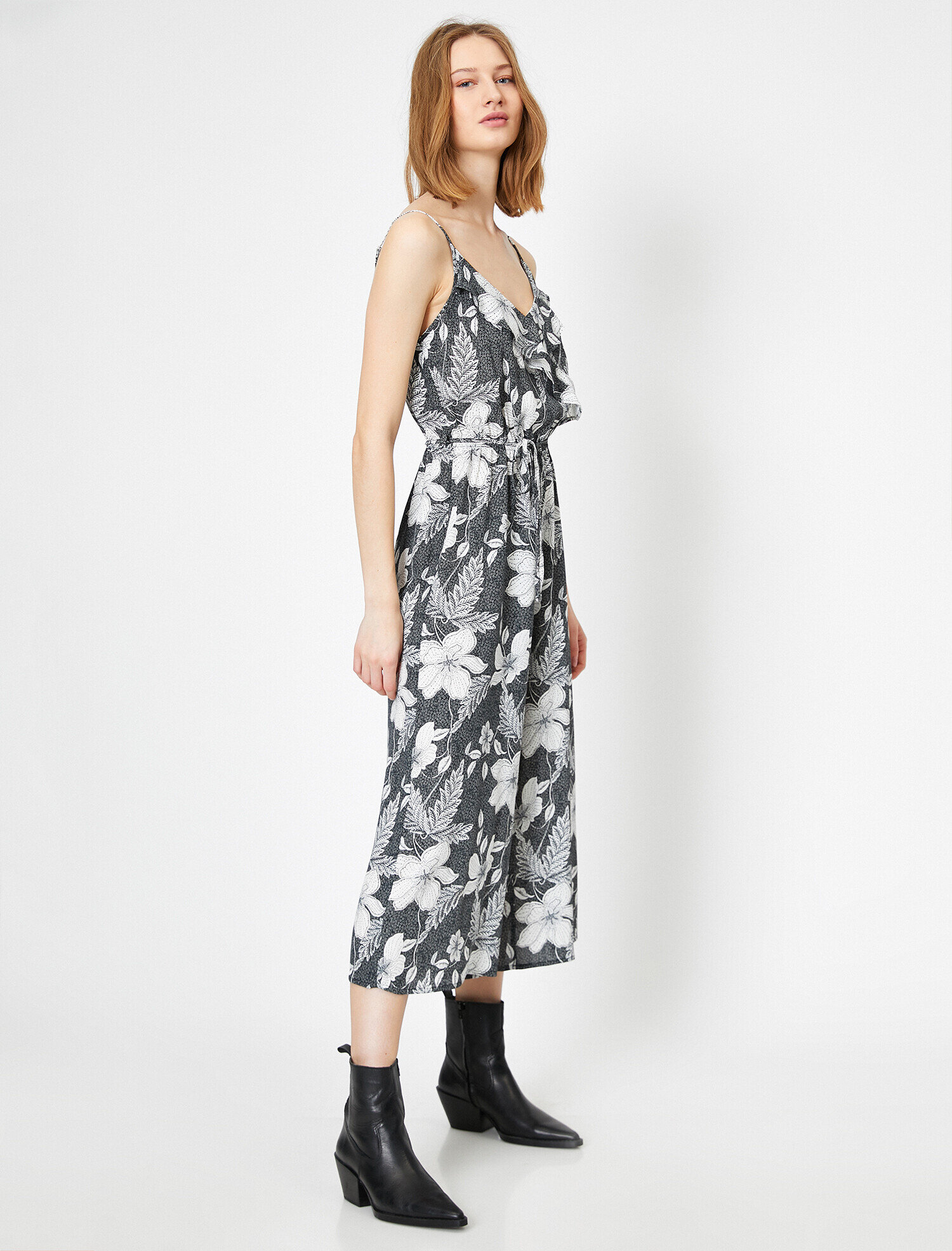   Çiçek Desenli Tulum