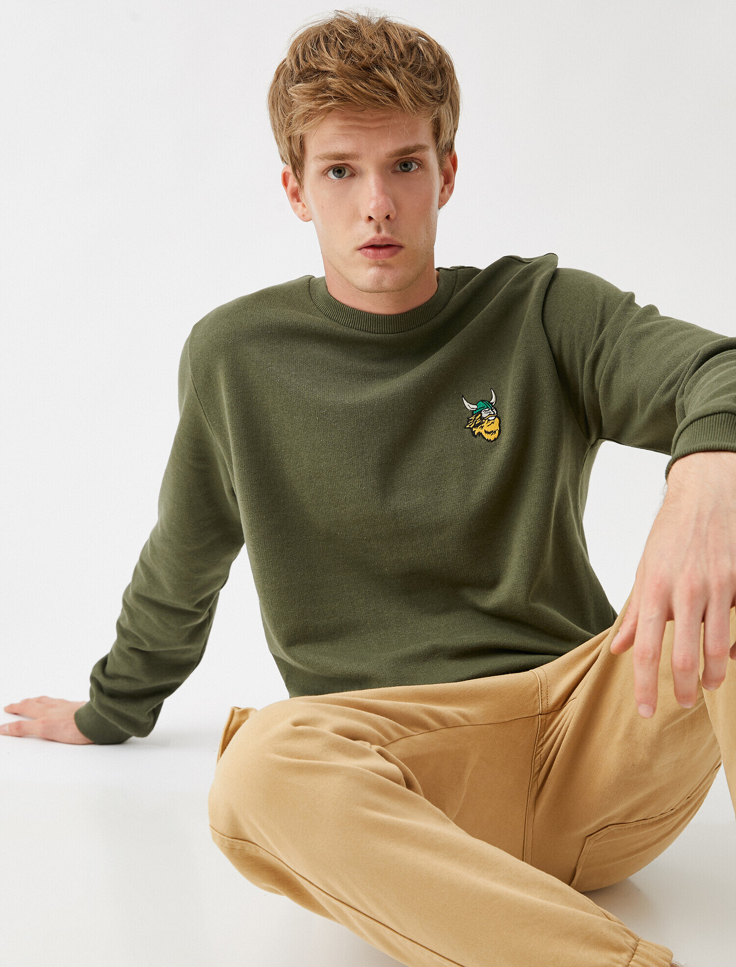   Nakışlı Sweatshirt Bisiklet Yaka