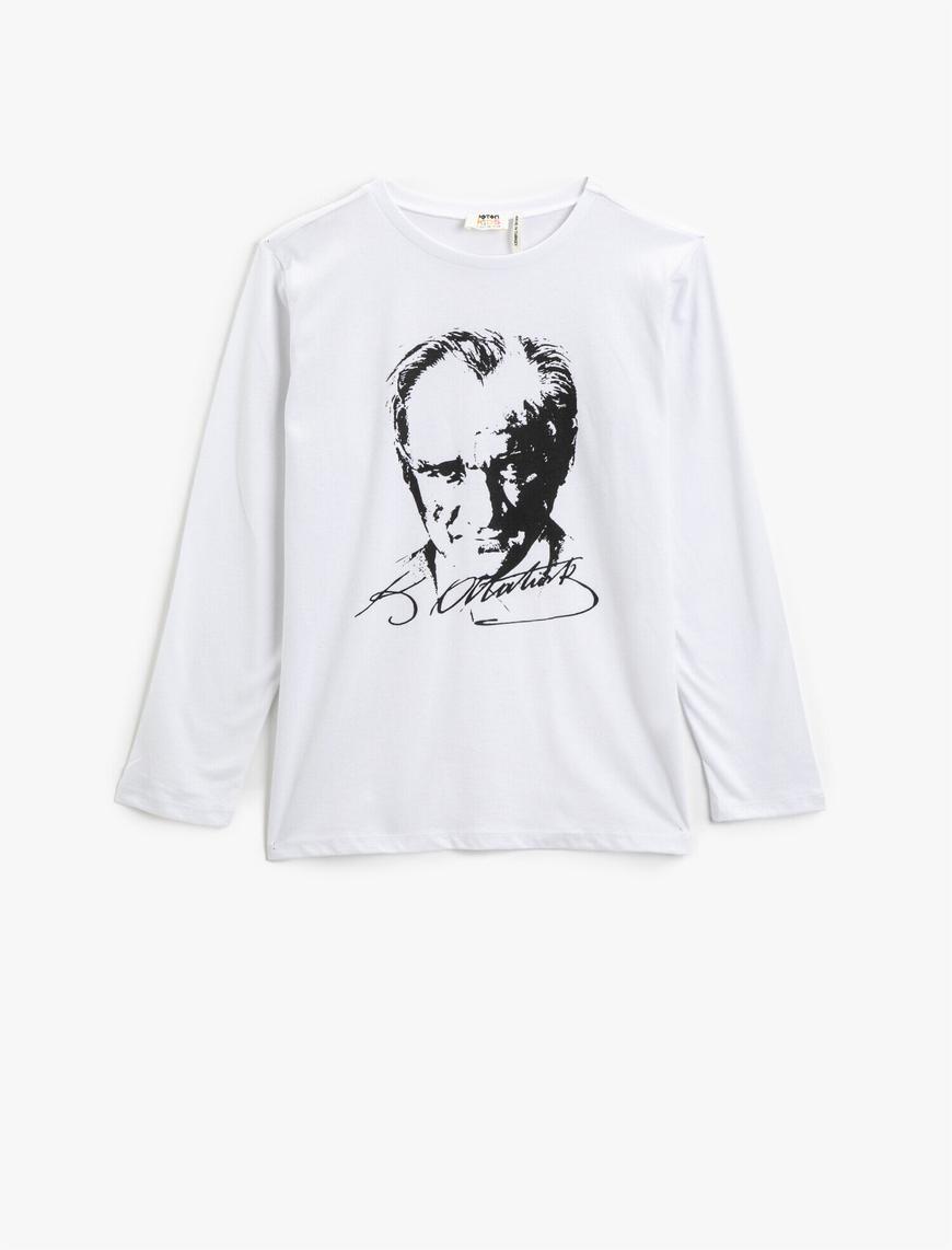  Erkek Çocuk Atatürk Baskılı Uzun Kollu Tişört