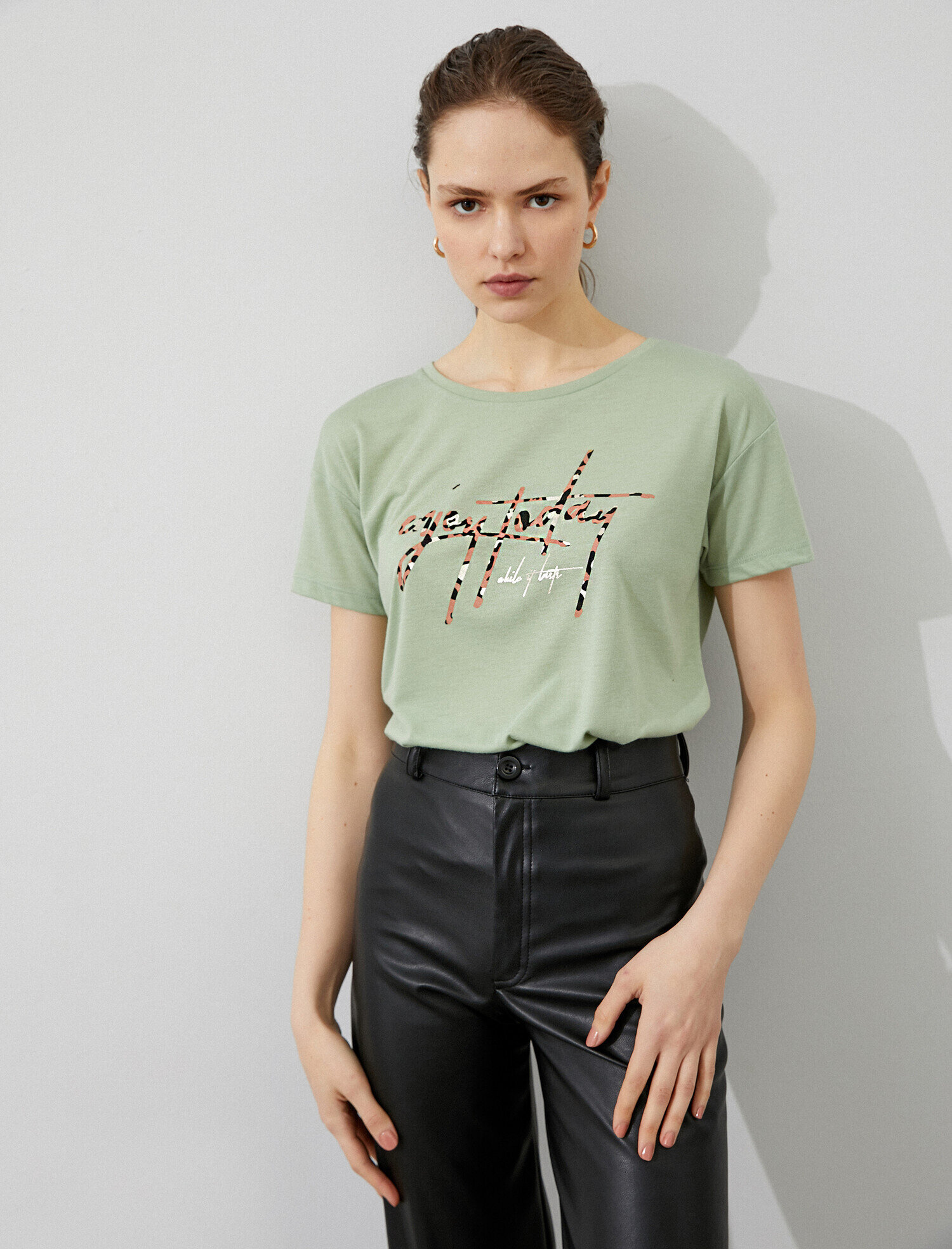   Slogan Tişört Bisiklet Yaka