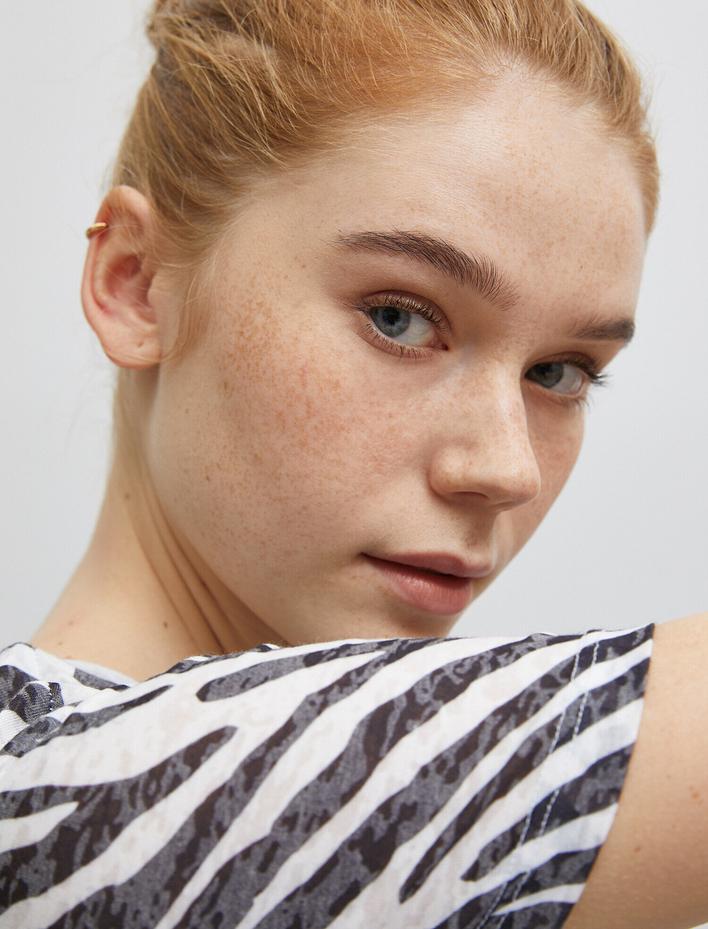  Zebra Desenli Tişört Kısa Kollu