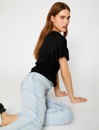 Bisiklet Yaka Tişört Fırfırlı