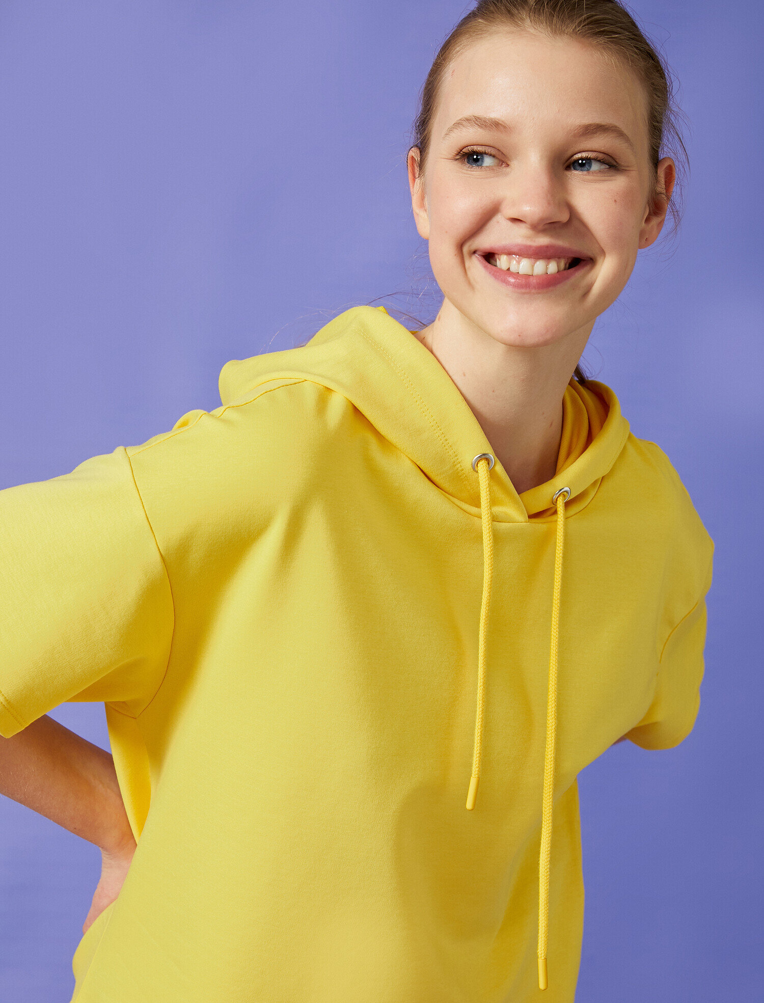   Kısa Kollu Sweatshirt Kapüşonlu Oversize