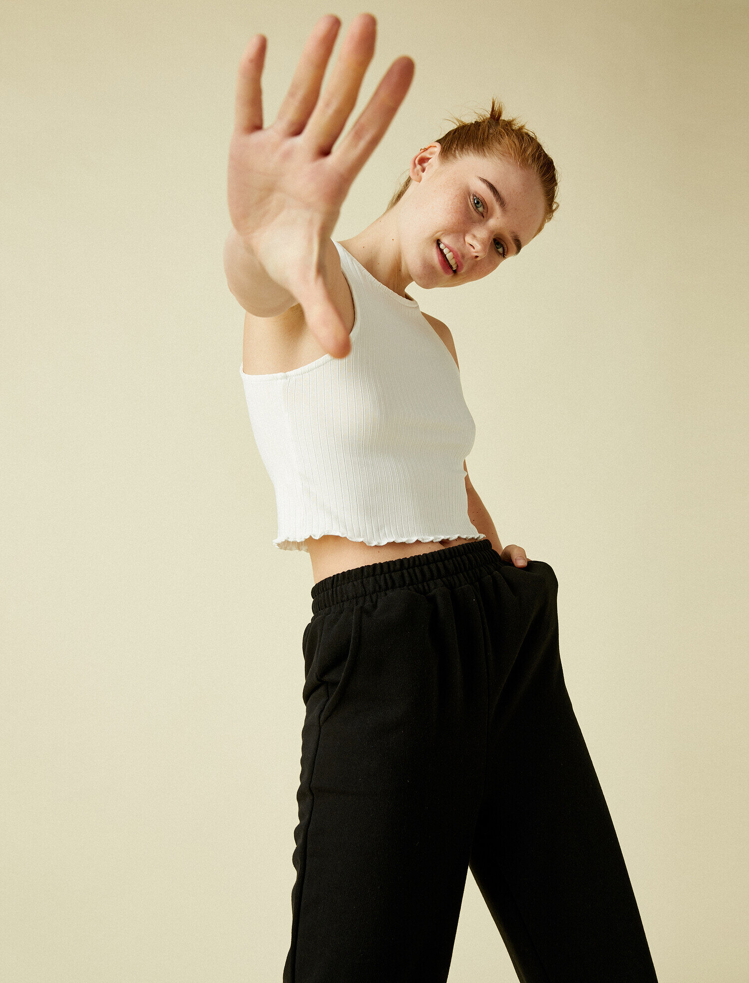   Crop Atlet Halter Yaka Tanktop