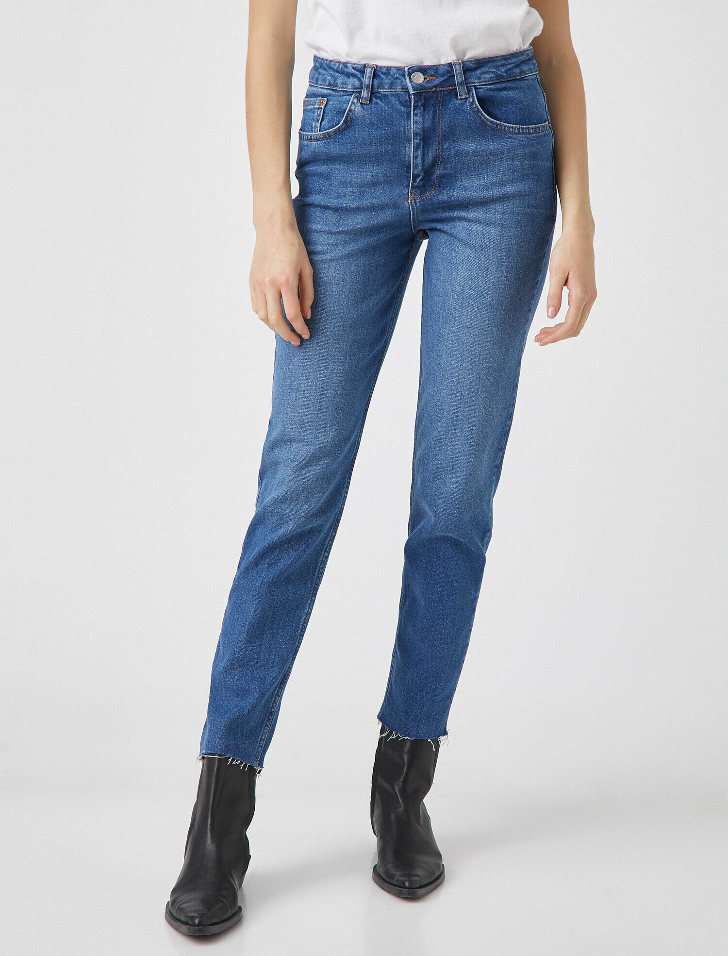   Pamuklu Mom Slim Jean - Yüksek Bel Hafif Dar Kesim Dar Paça Pantolon