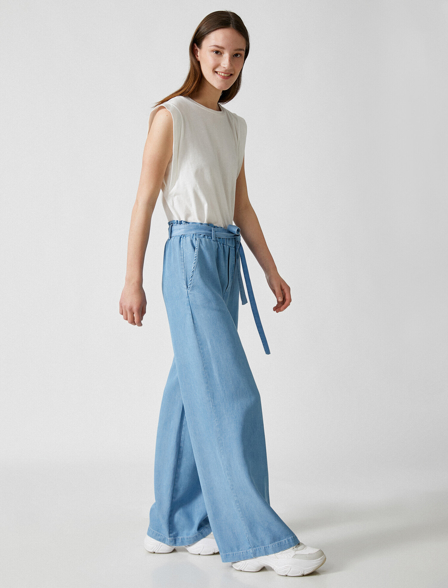   Geniş Paça Pantolon Kemerli