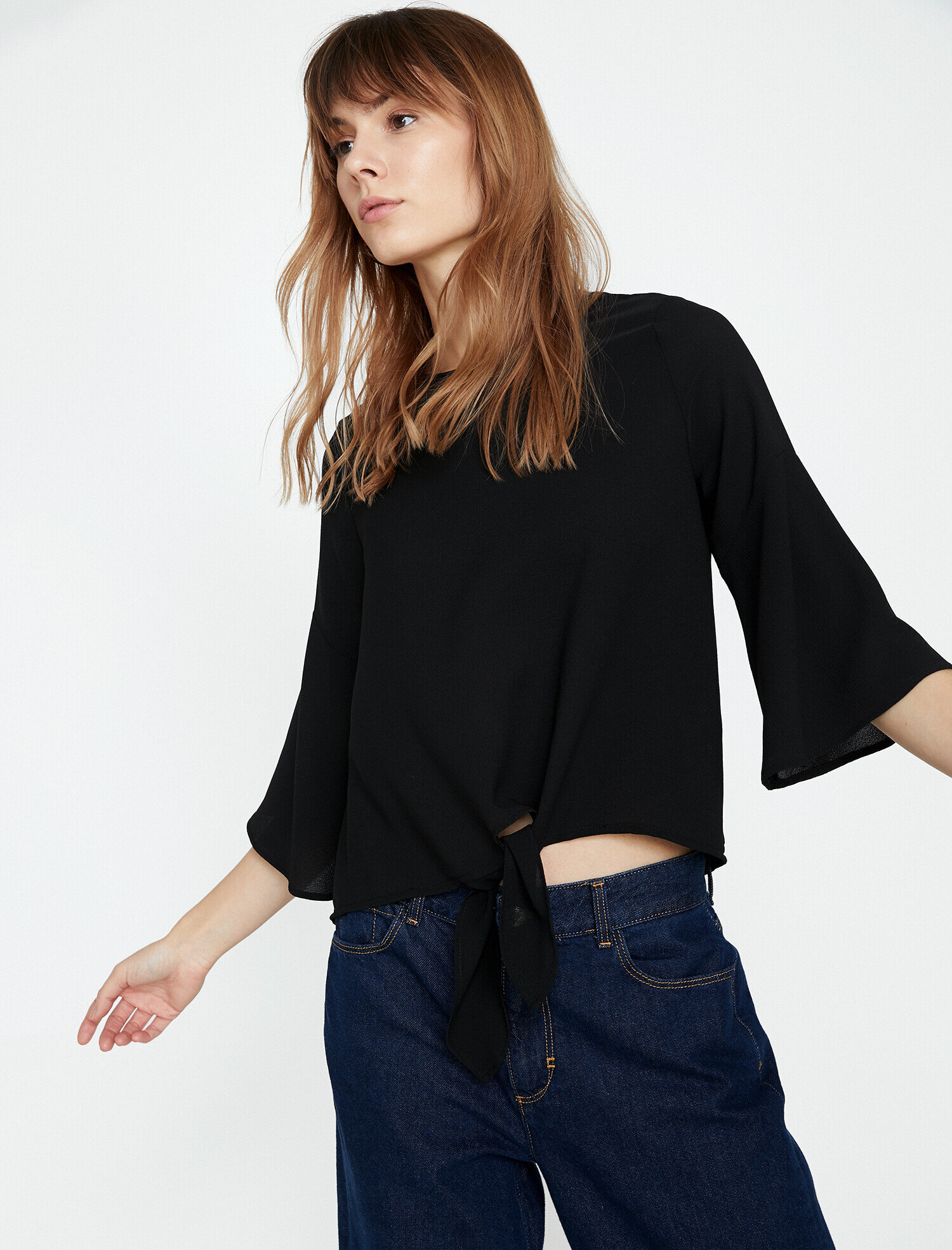   Bağlama Detaylı Bluz