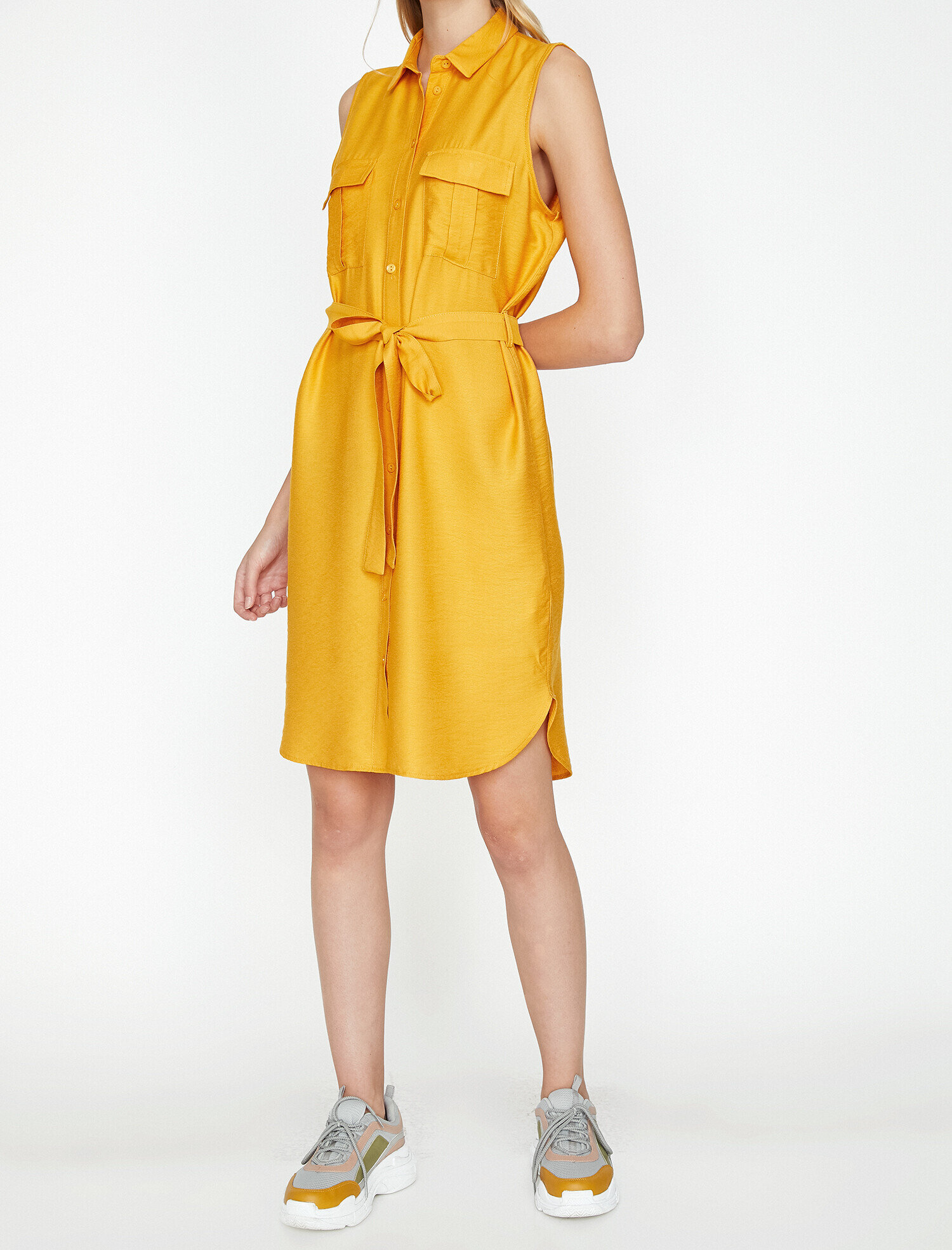   Beli Bağlamalı Elbise