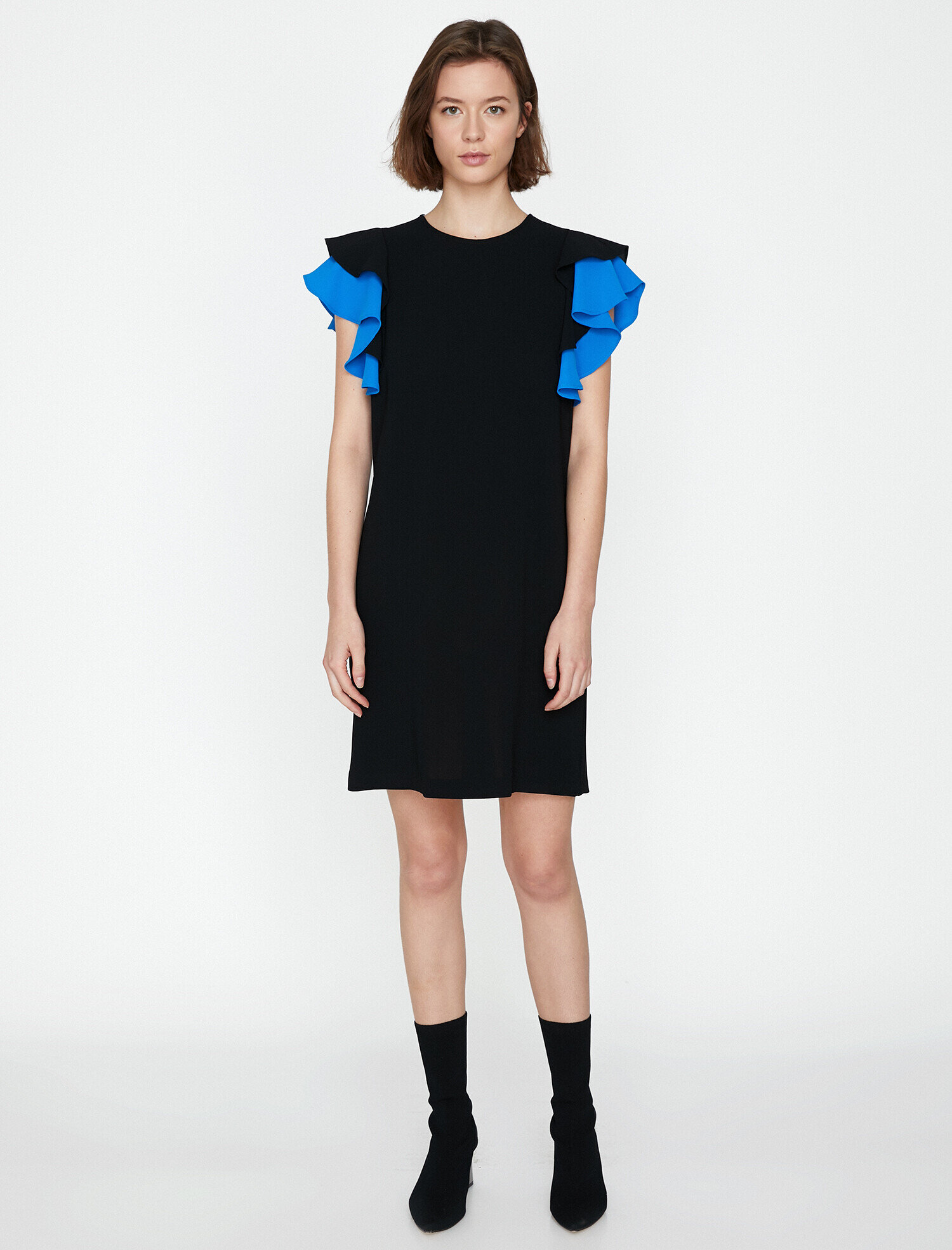   Fırfır Detaylı Elbise