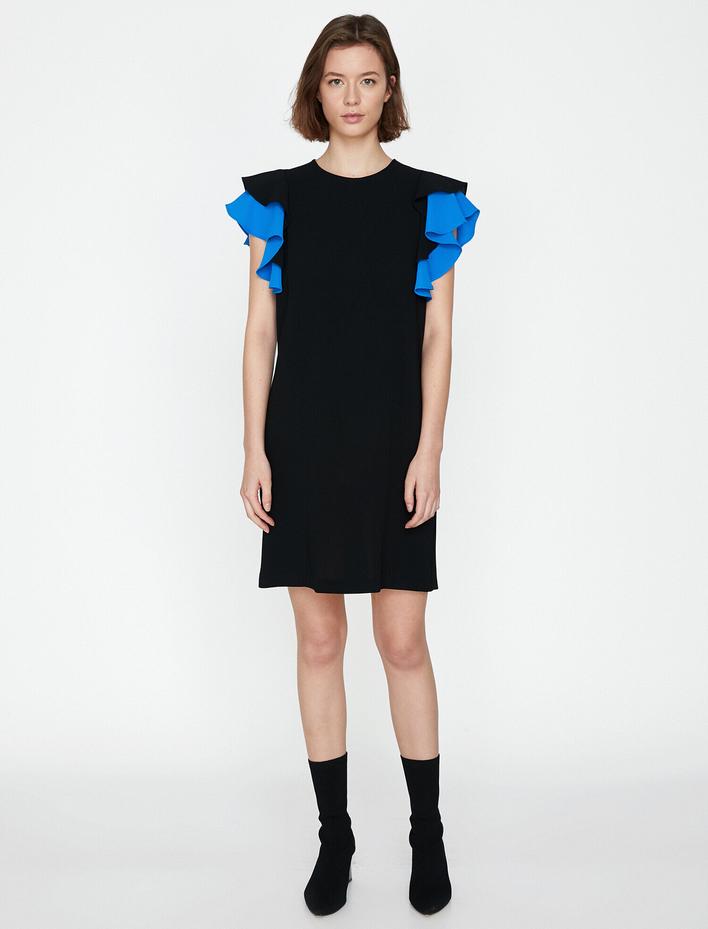  Fırfır Detaylı Elbise