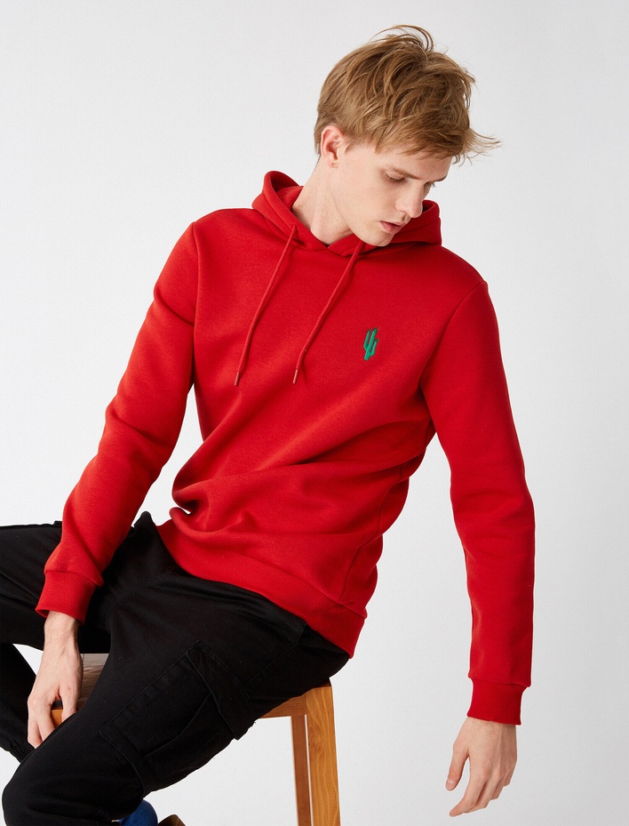  Kapüşonlu İşlemeli Uzun Kollu Sweatshirt