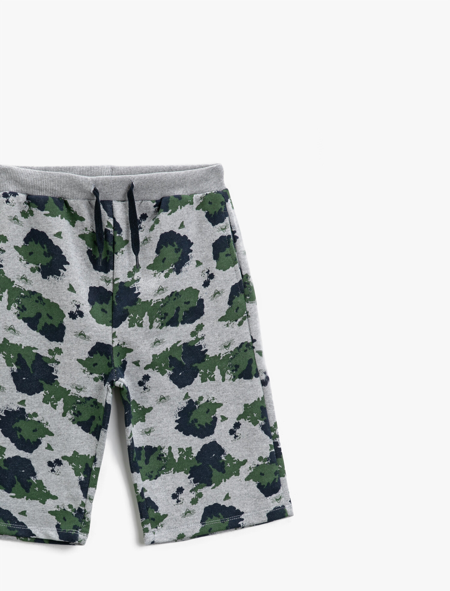  Erkek Çocuk Desenli Şort Beli Bağlamalı