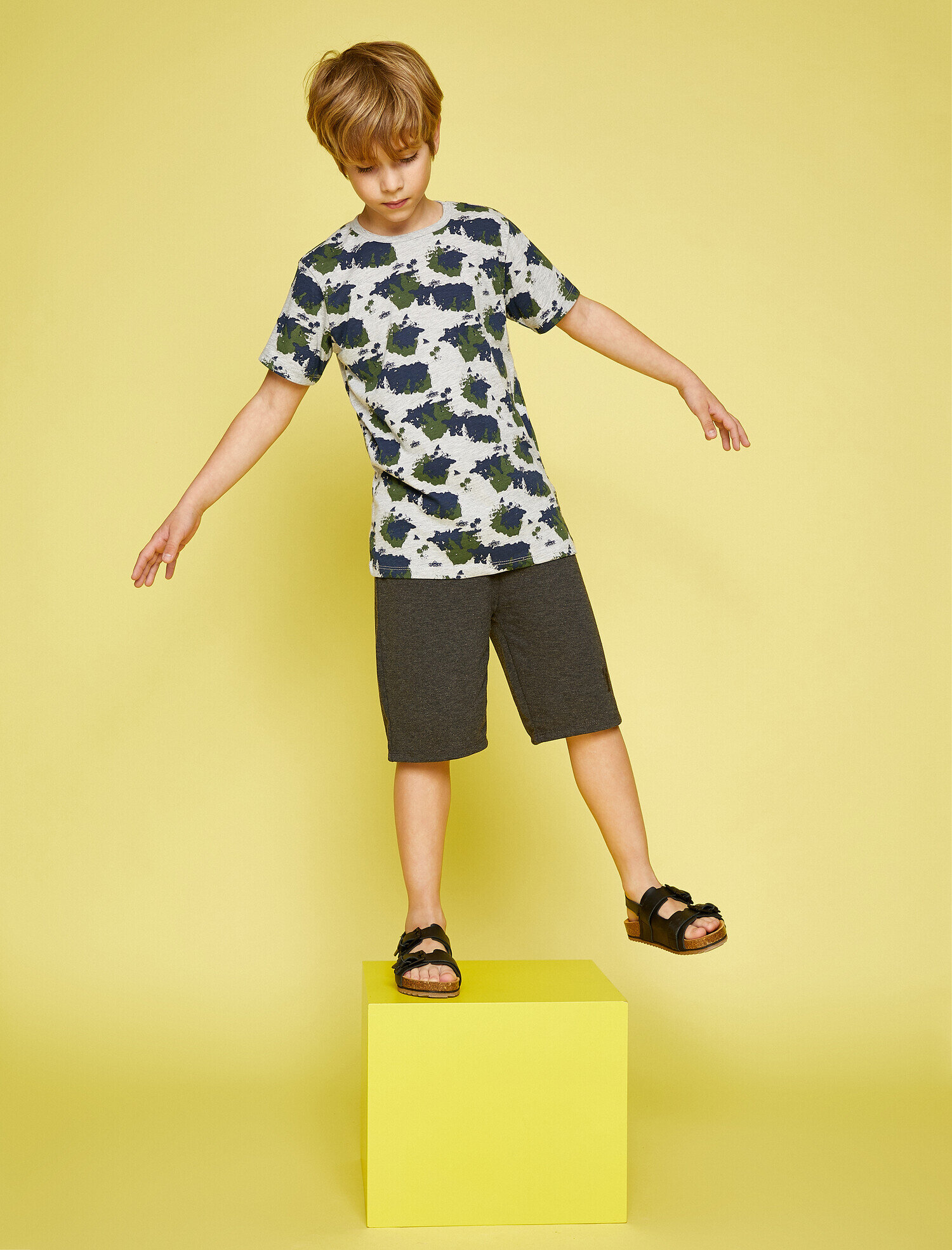  Erkek Çocuk Belden Bağlamalı Şort Pamuklu