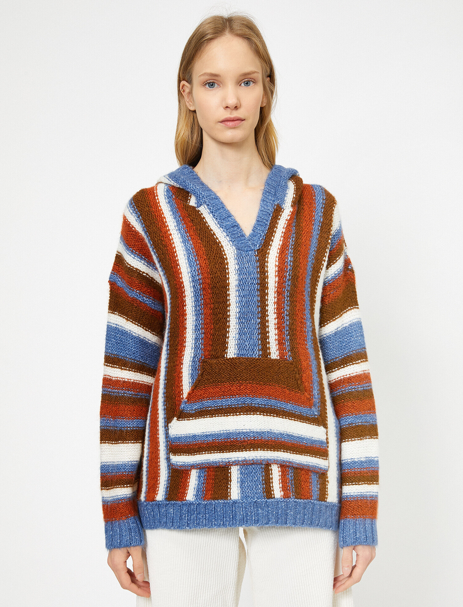   Kapüşonlu Triko Kazak