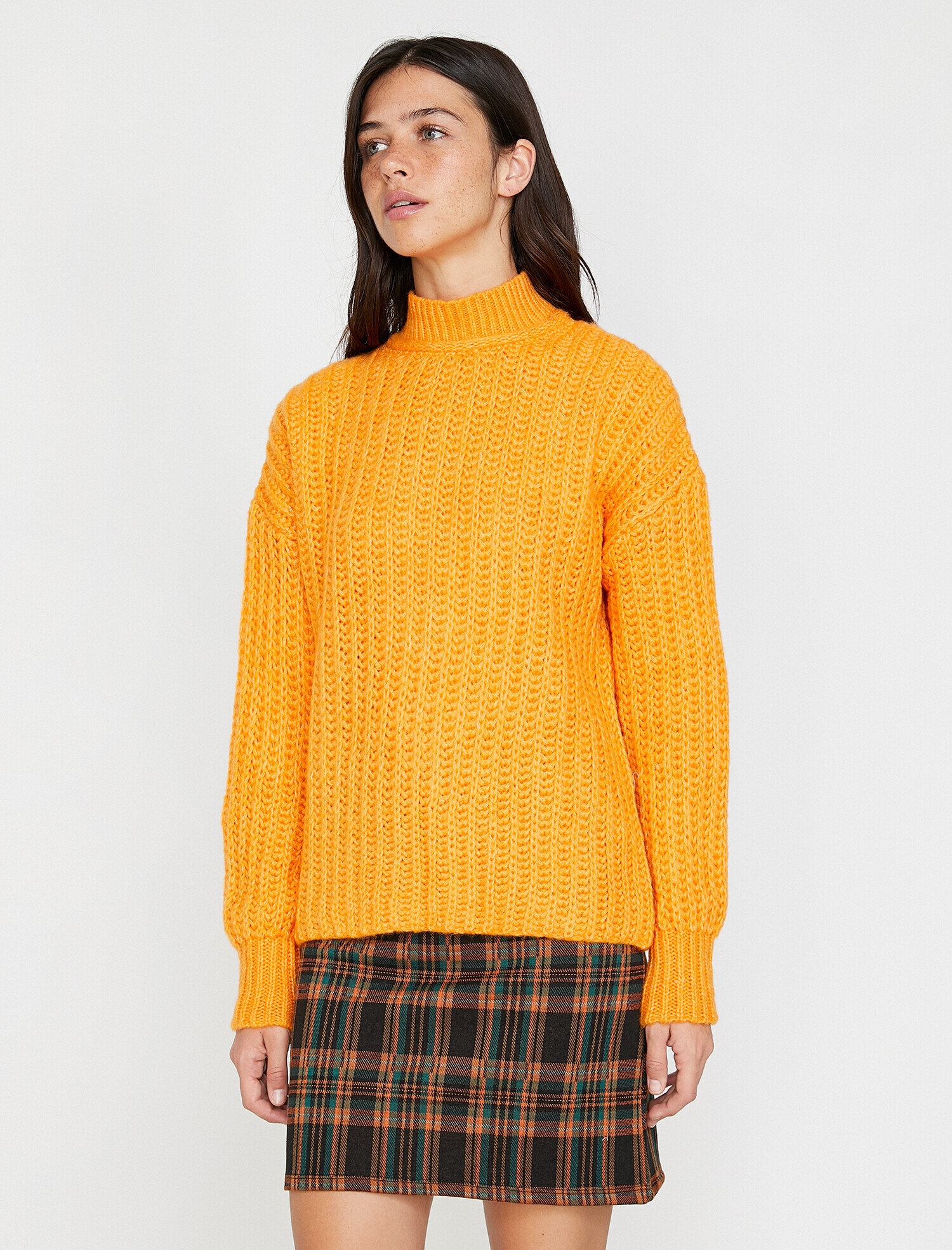   Örgülü Triko Kazak