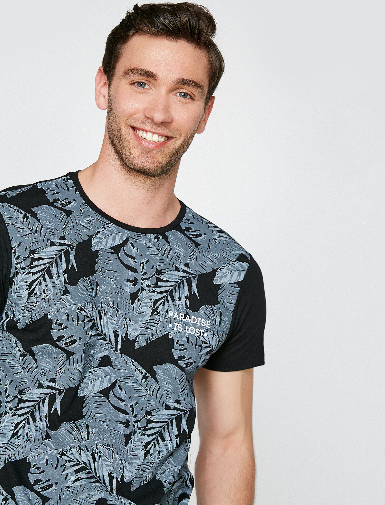   Desenli Tişört Kısa Kollu