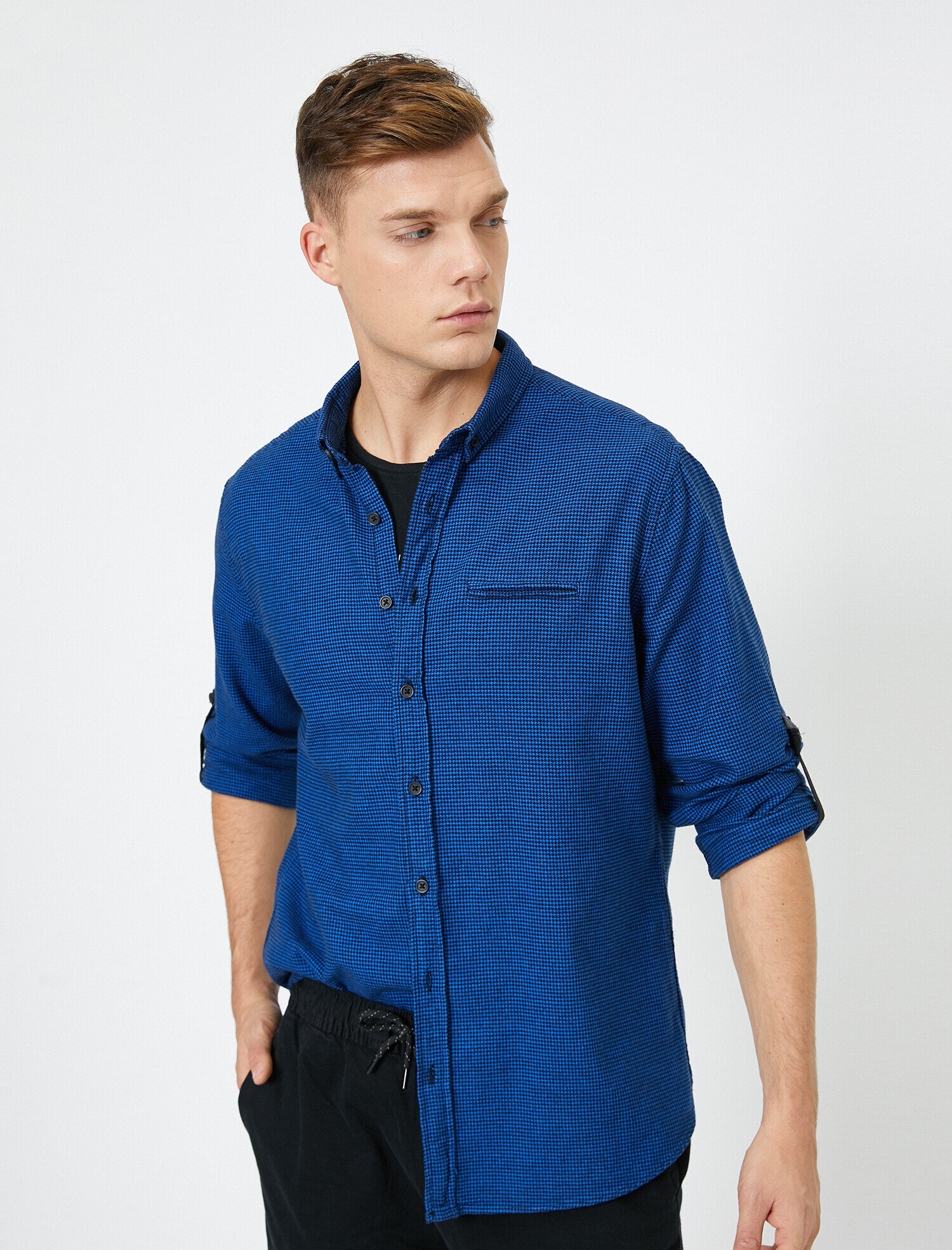   Cep Detaylı Gömlek