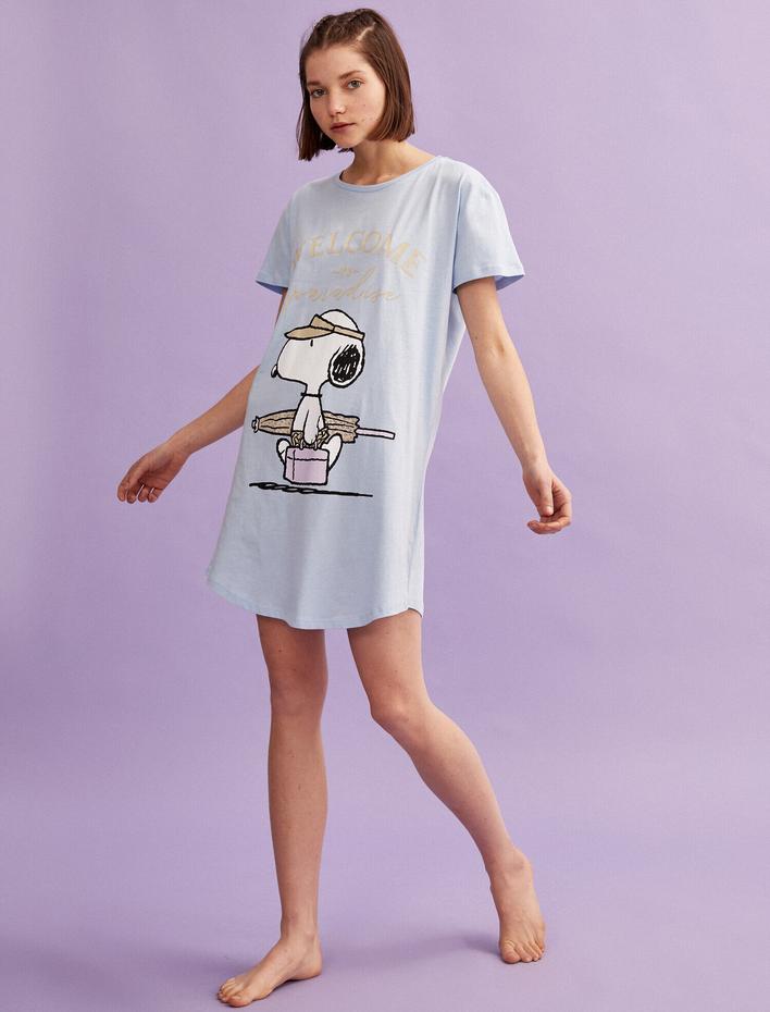  Snoopy Baskılı Gecelik Pamuklu Bisiklet Yaka Kısa Kollu