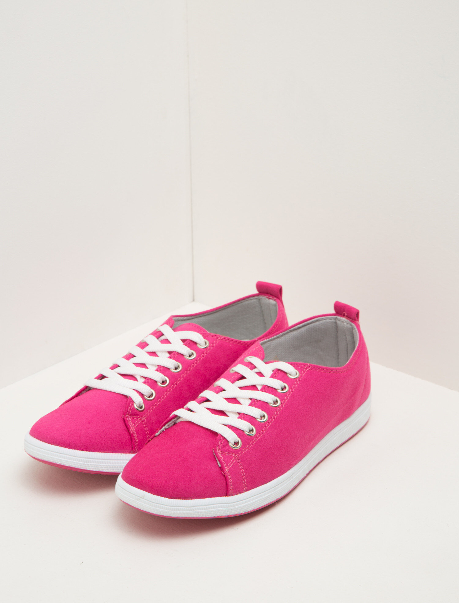  Kadın Bağcıklı Ayakkabı