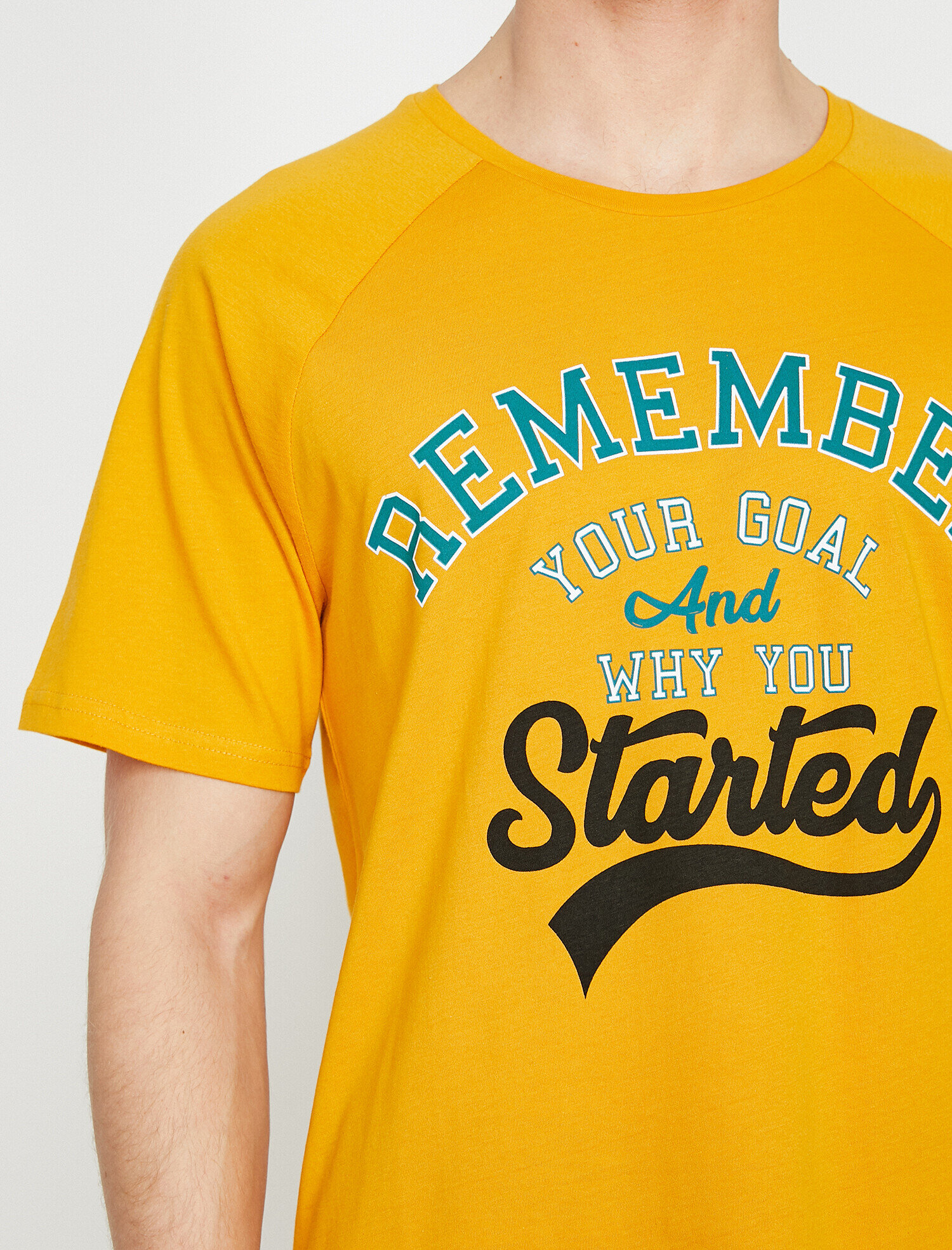 Yazılı Baskılı T-Shirt