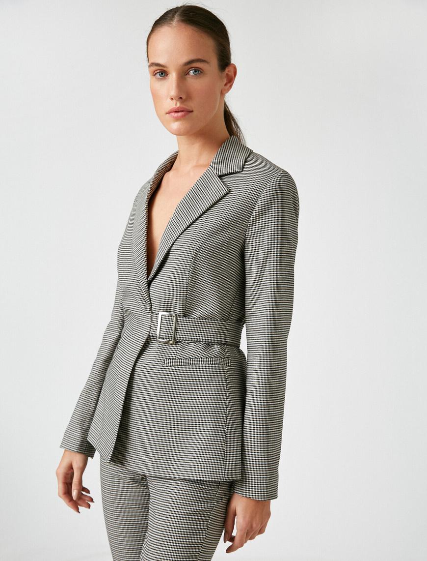   Kareli Kemerli Blazer Ceket