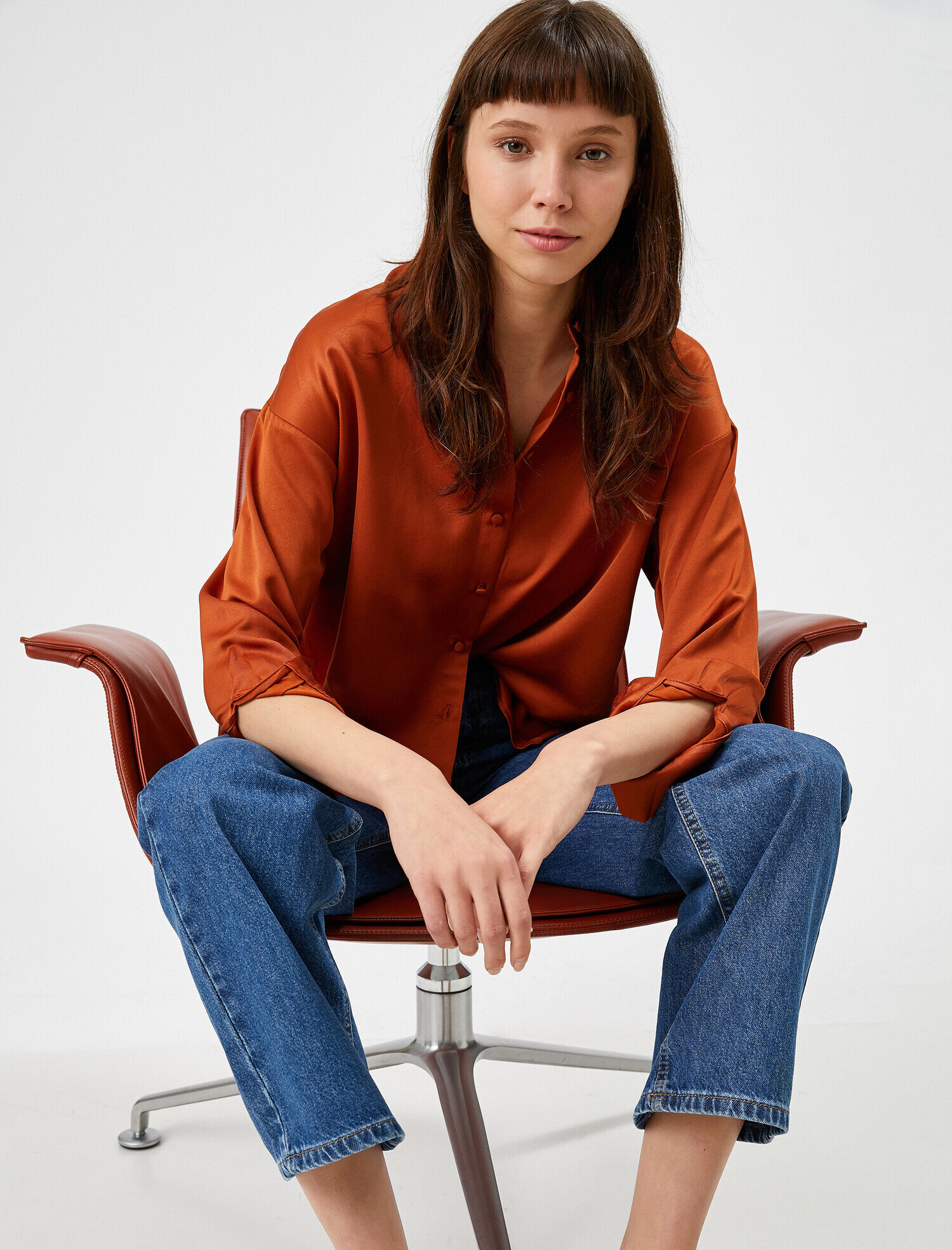   Mandarin Yaka Düğmeli Saten Gömlek