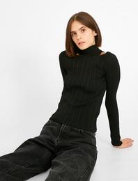 Balıkçı Yaka Pencere Detaylı Triko Kazak