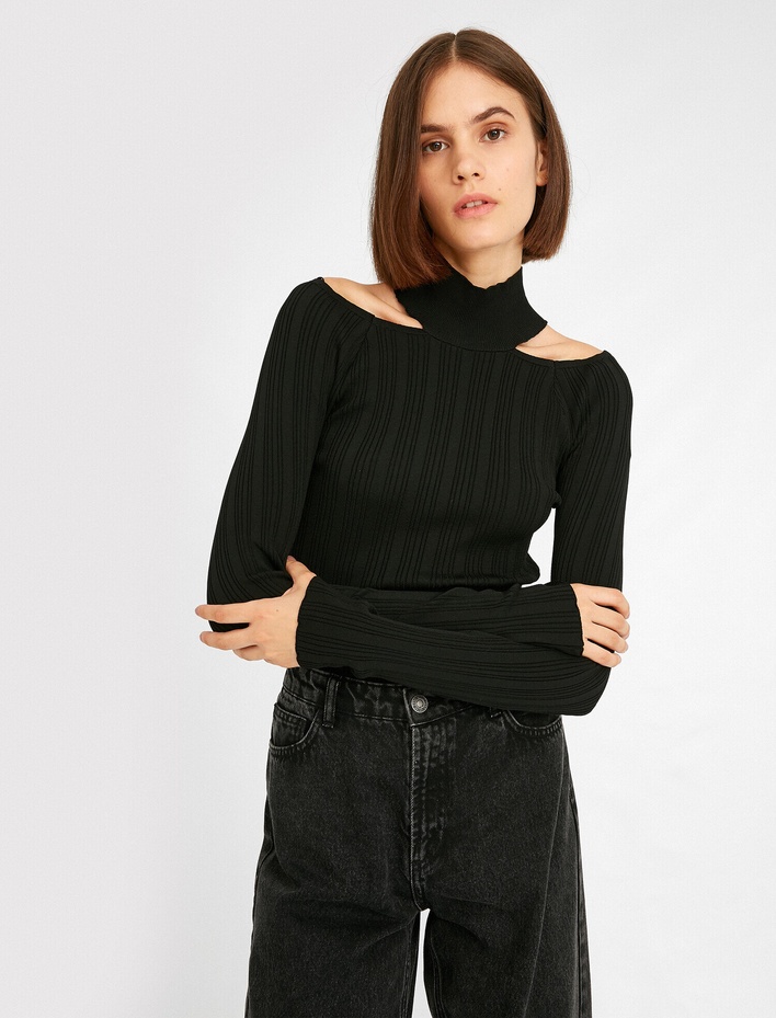  Balıkçı Yaka Pencere Detaylı Triko Kazak