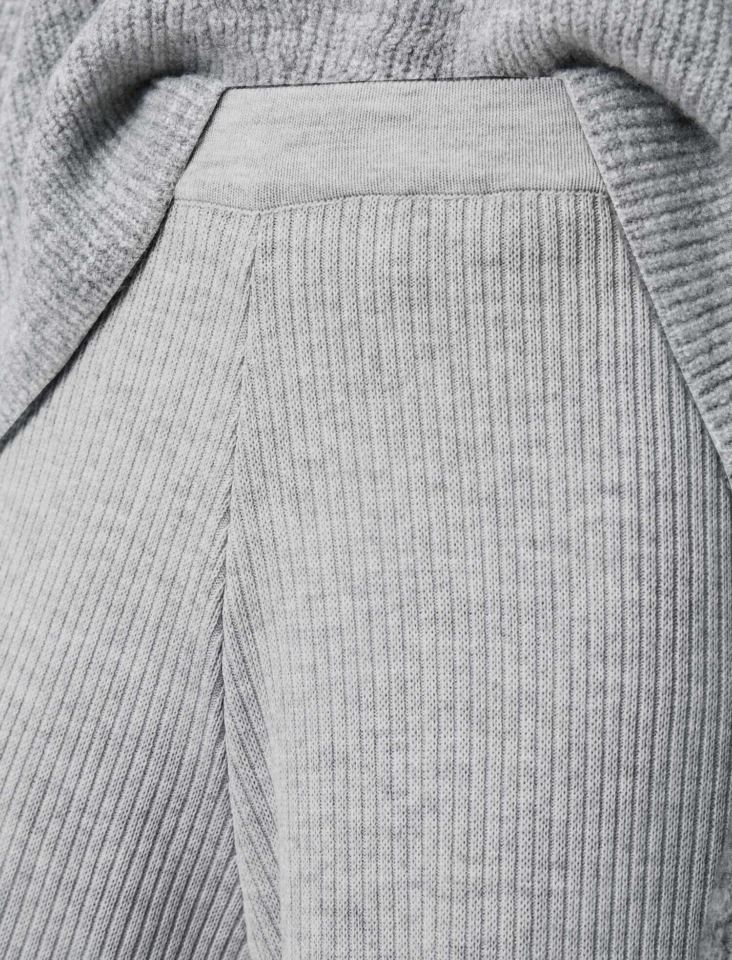   Geniş Paça Triko Pantolon