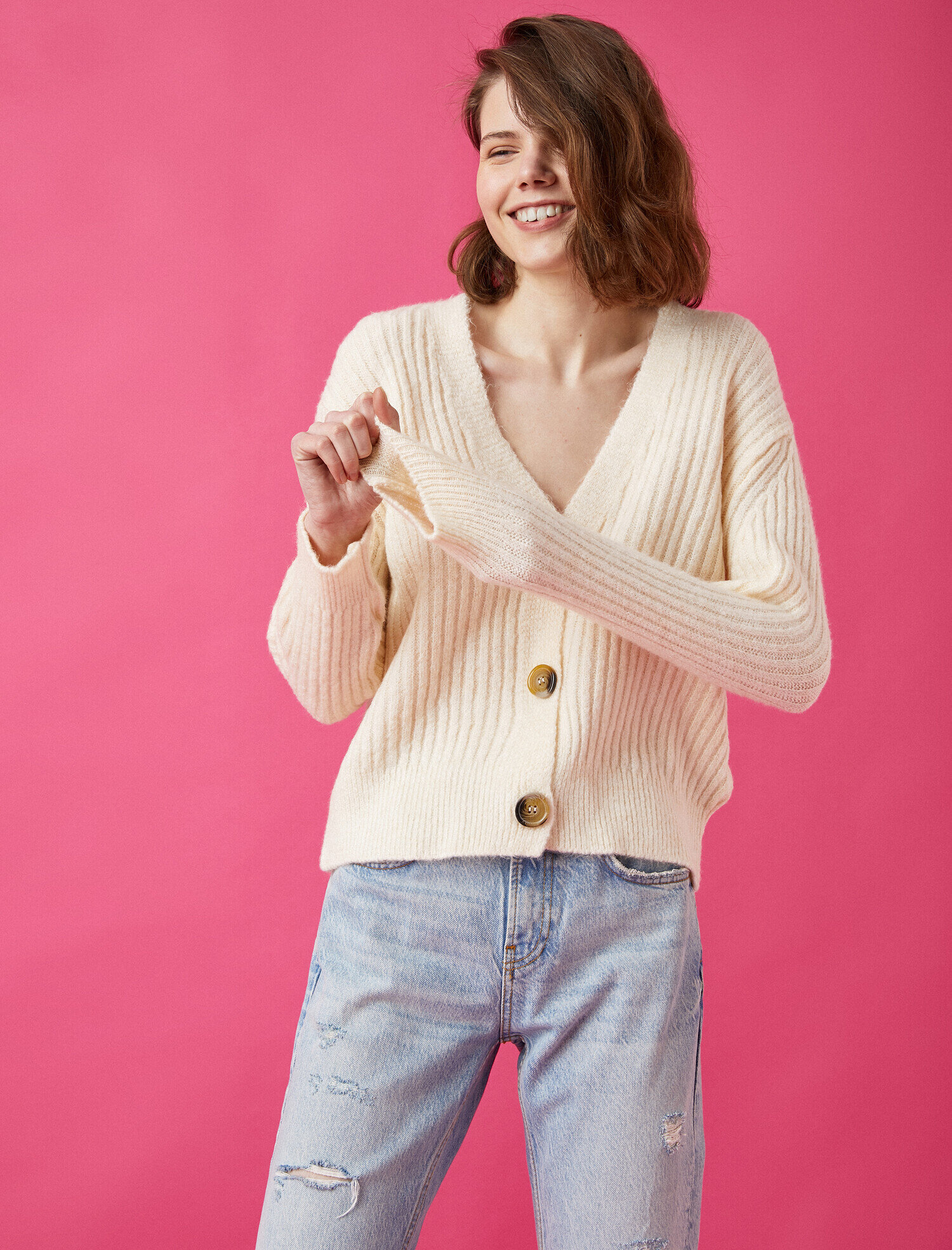   Uzun Kollu Oversize Triko Hırka