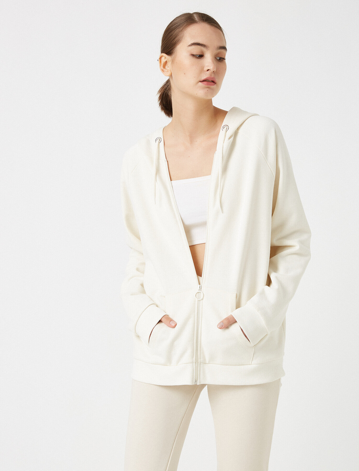   Kapüşonlu Fermuarli Sweatshirt