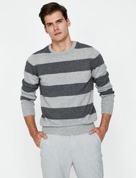 Çizgili Triko Kazak