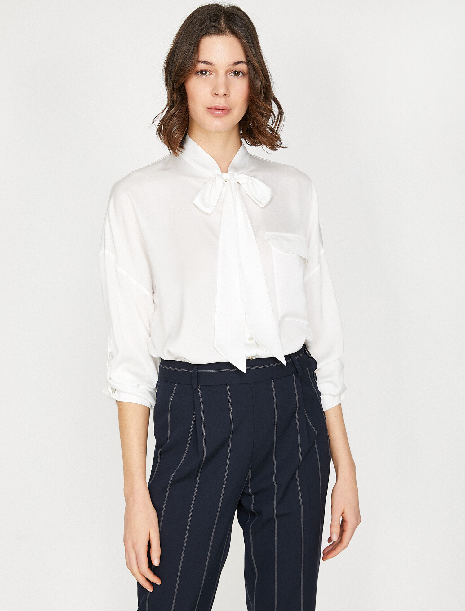   Bağlama Detaylı Gömlek