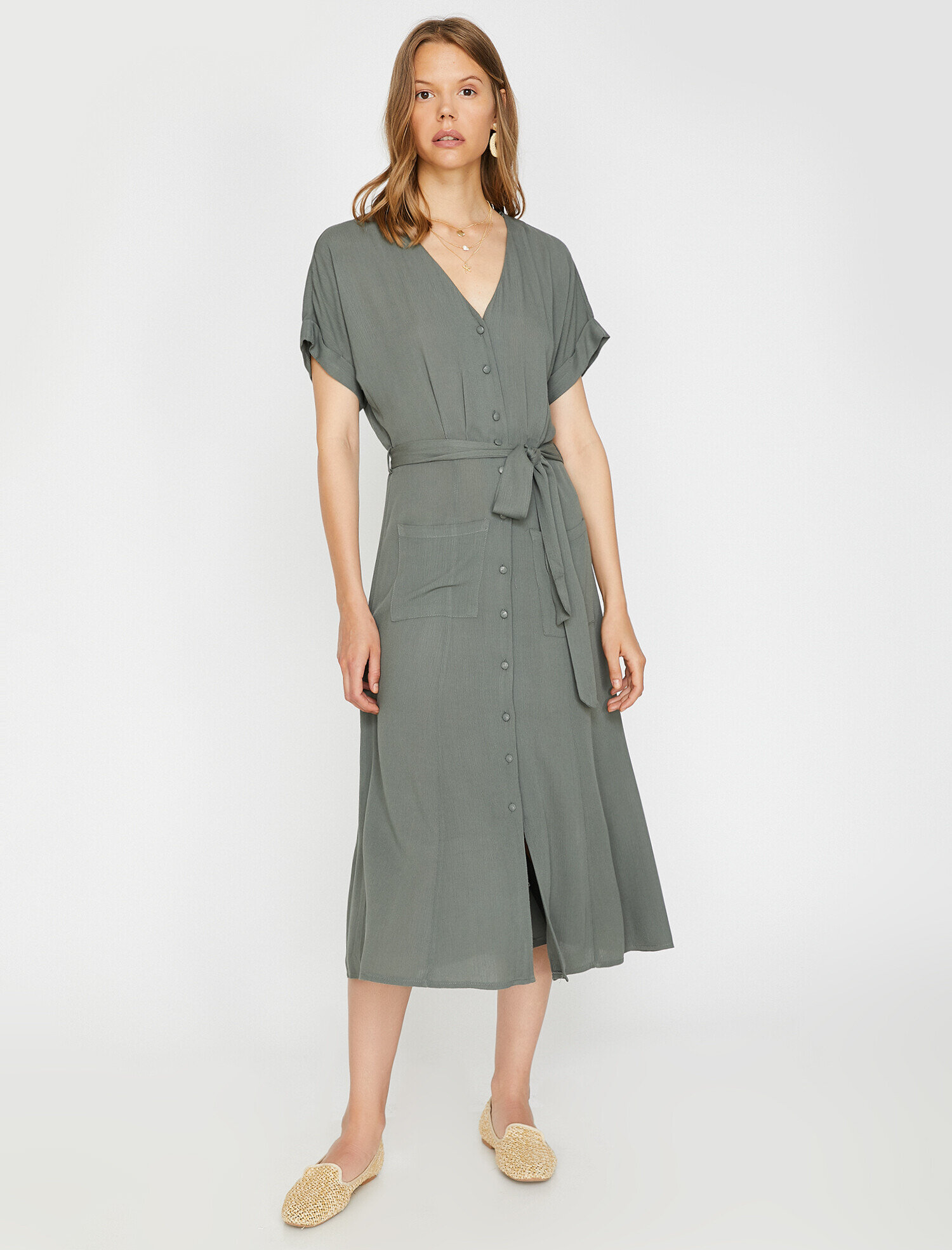   Düğme Detaylı Elbise