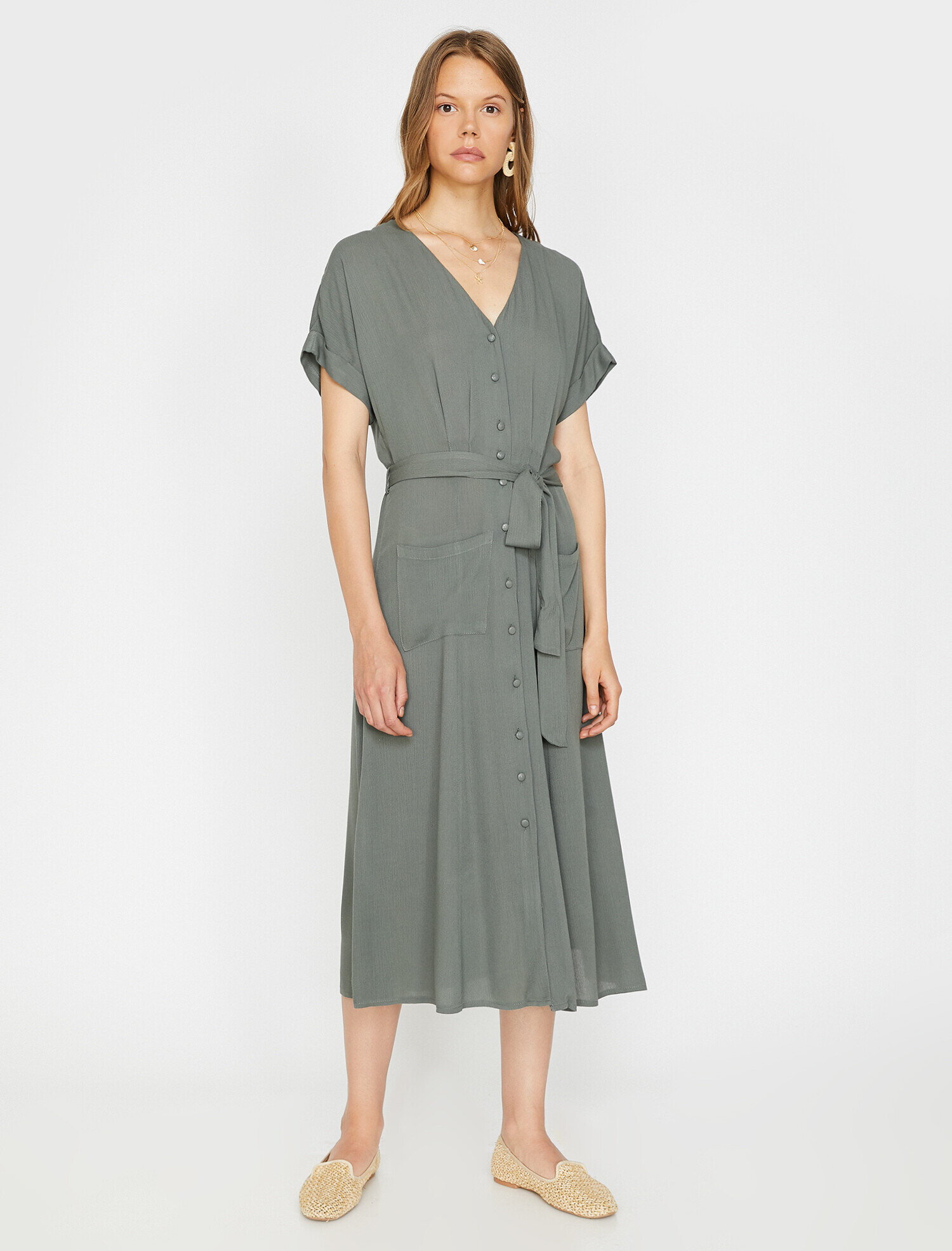   Düğme Detaylı Elbise