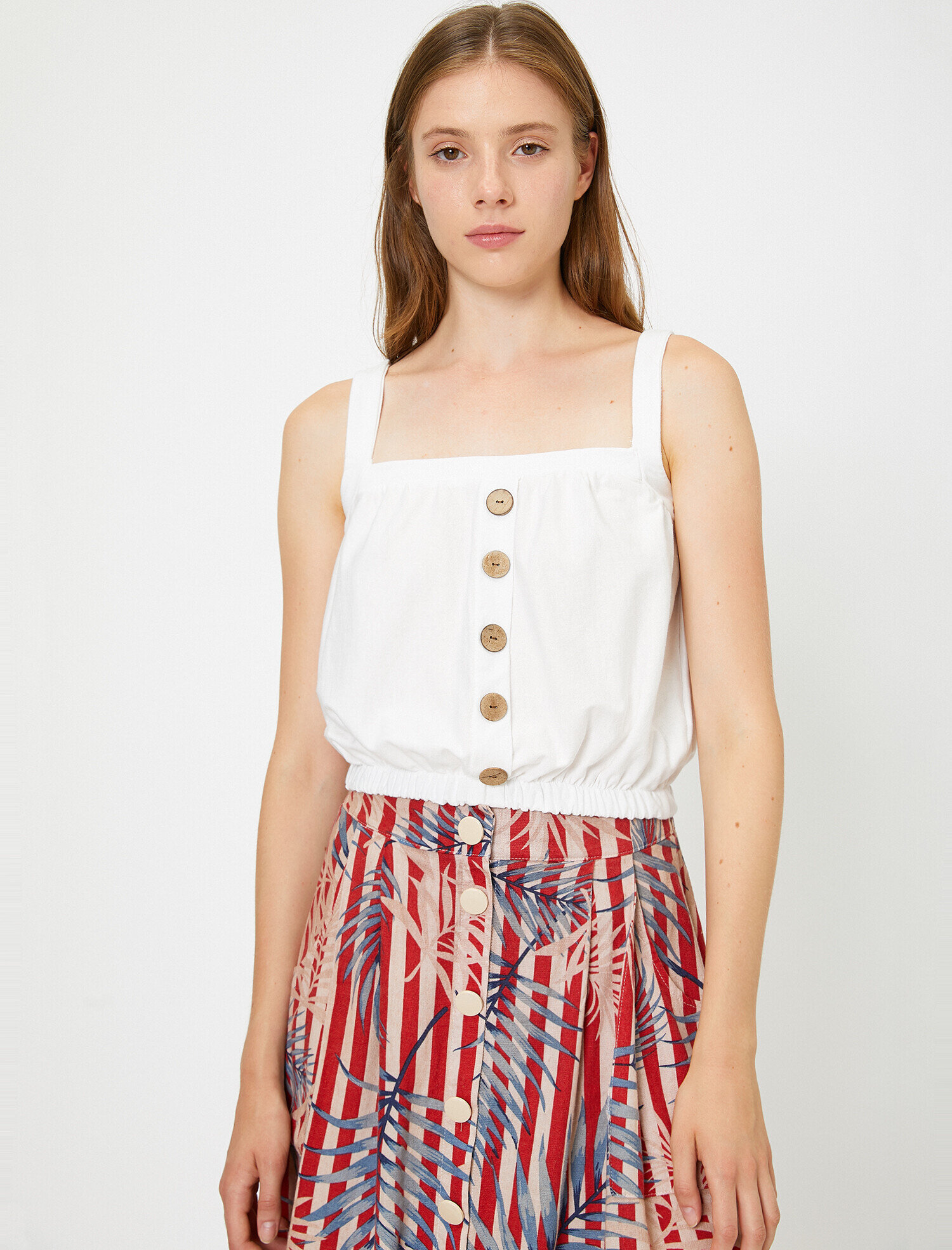   Düğme Detaylı Atlet