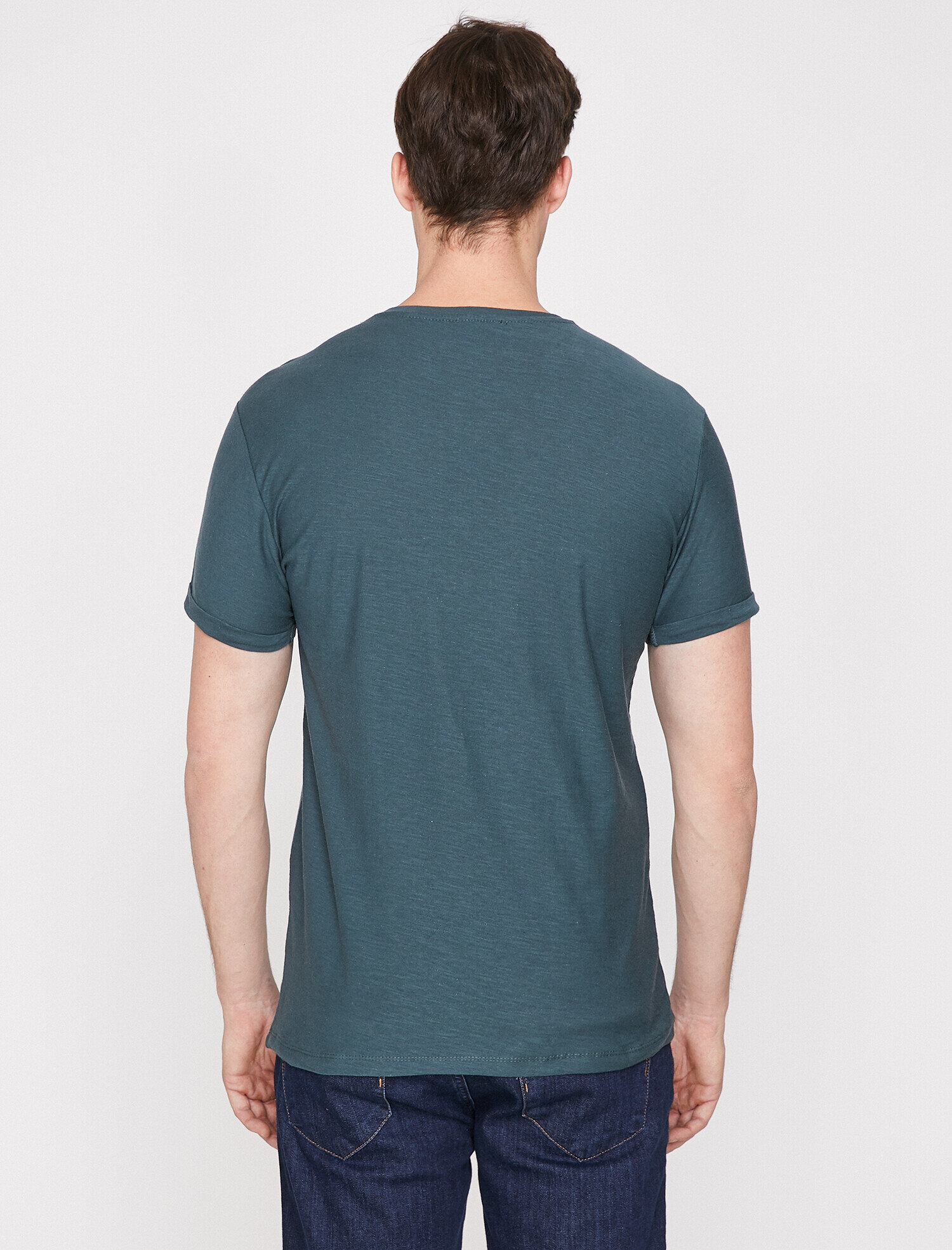 Bisiklet Yaka Tişört Cep Detaylı