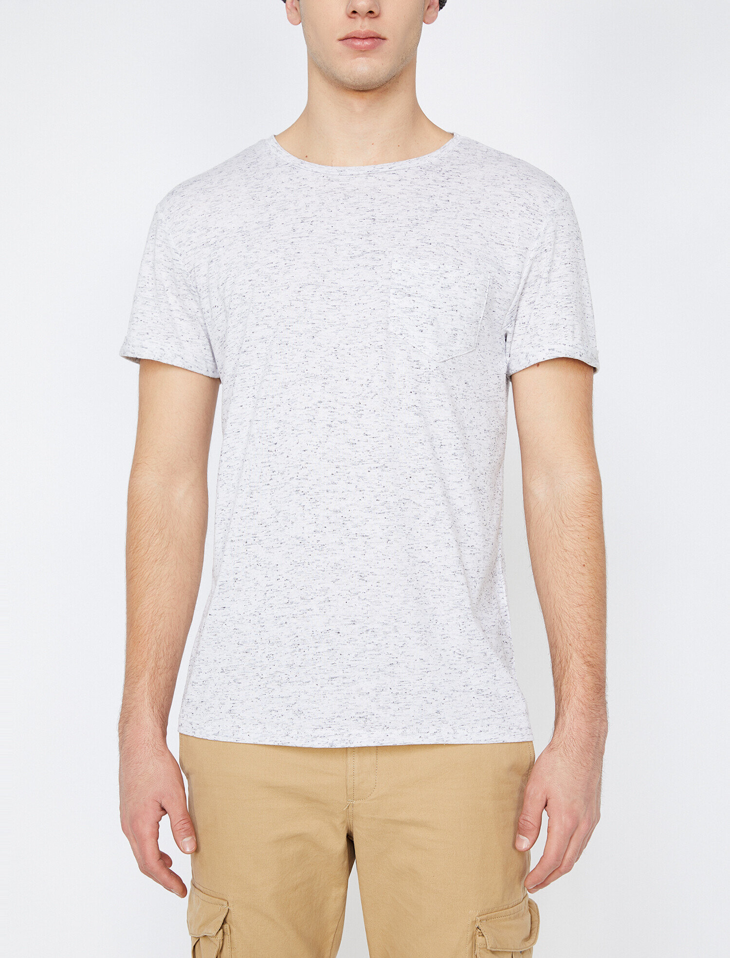   Cep Detaylı Tişört