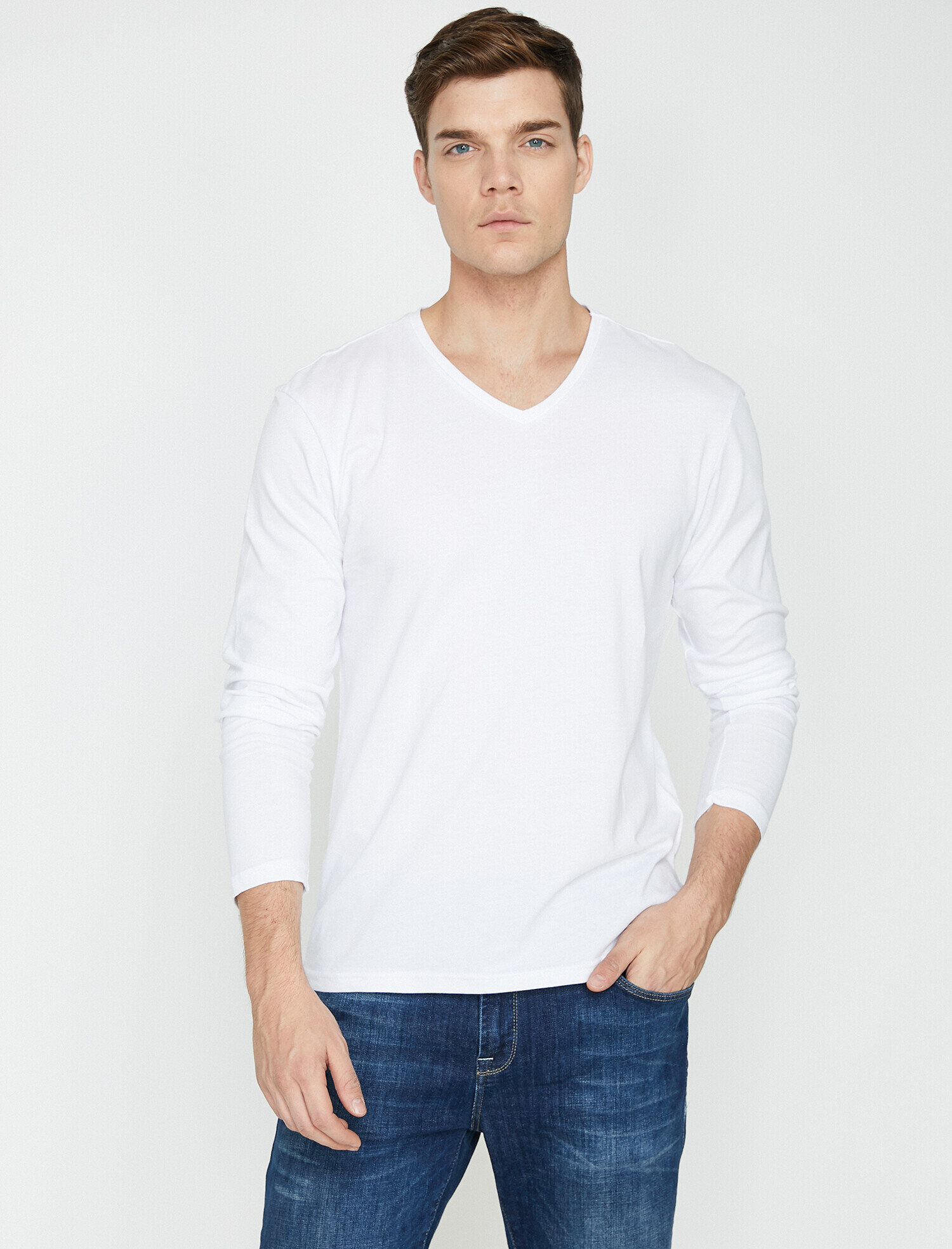 V Yaka Uzun Kollu Tişört