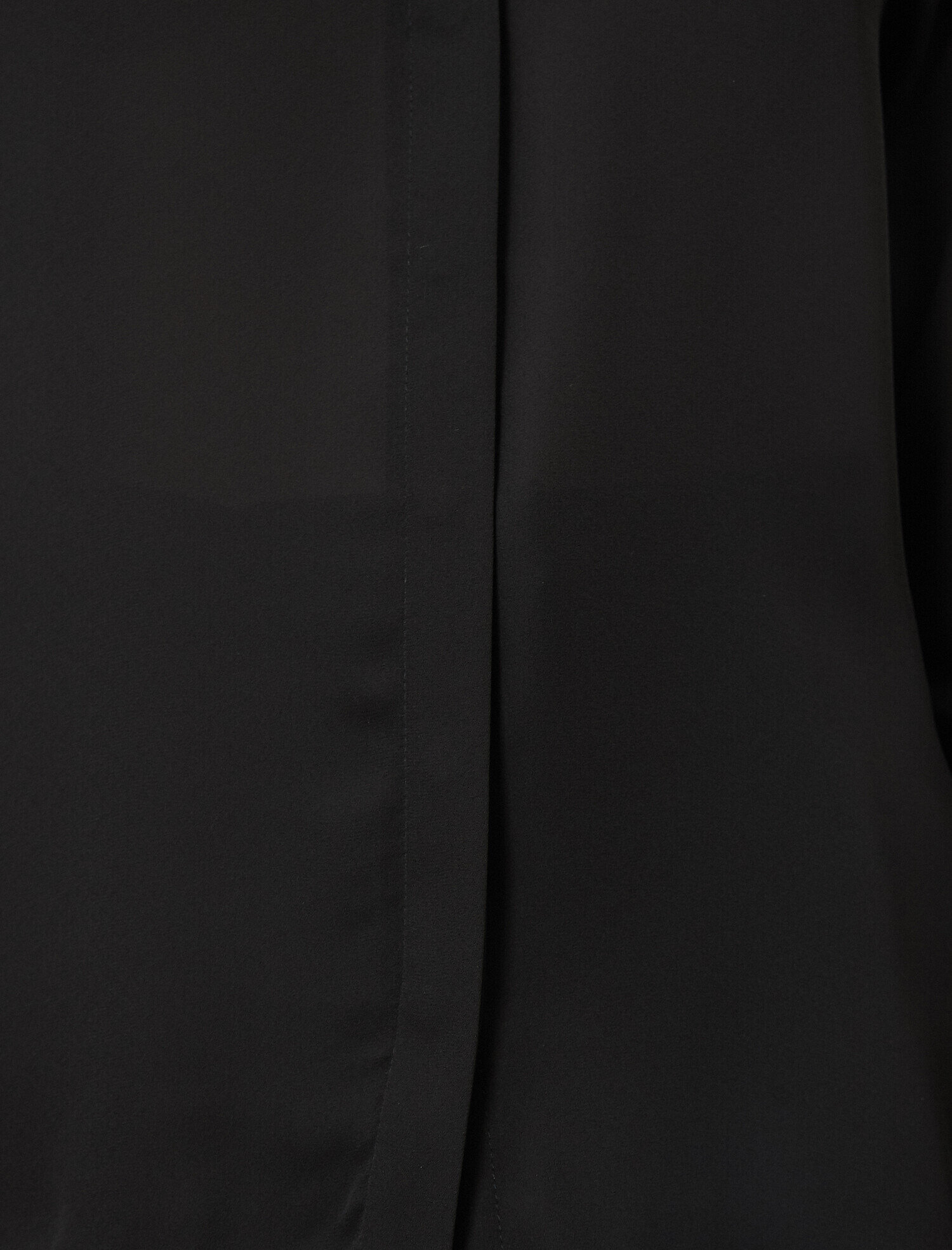   Dantel Detaylı Uzun Kollu Gömlek