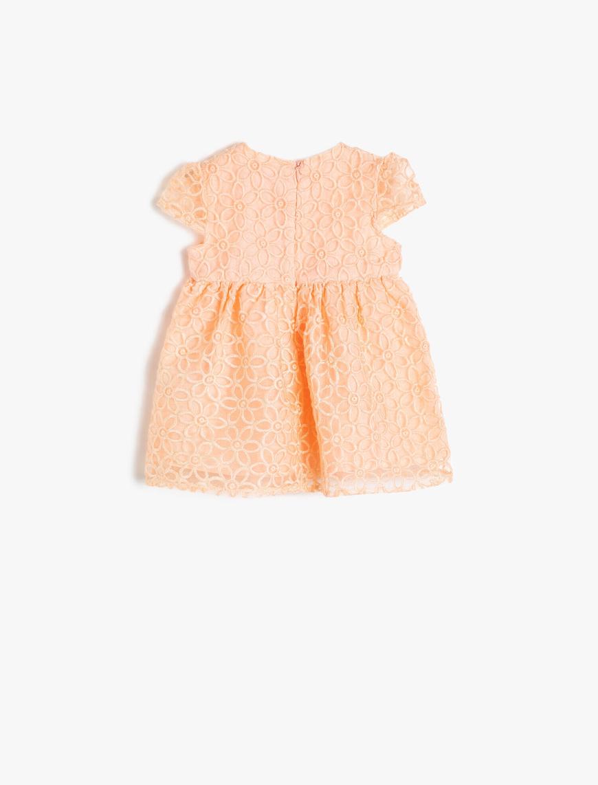  Kız Bebek Desenli Elbise