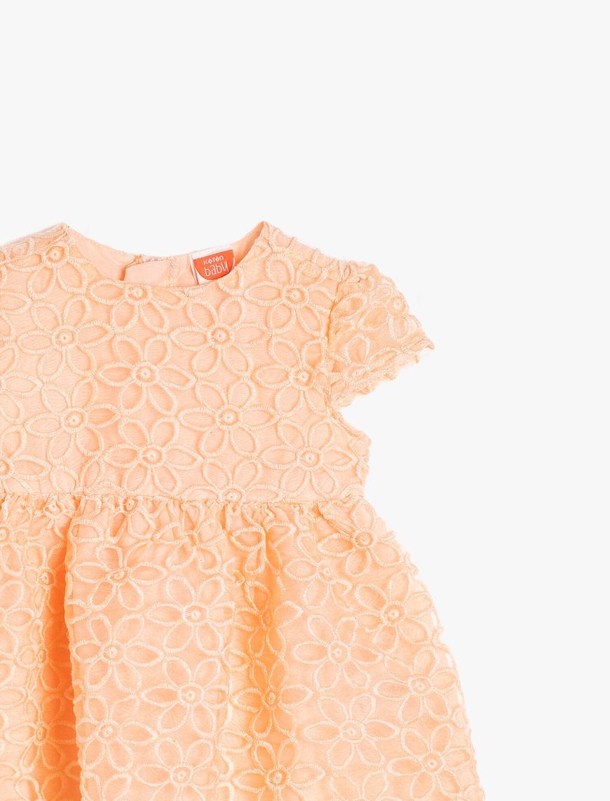  Kız Bebek Desenli Elbise