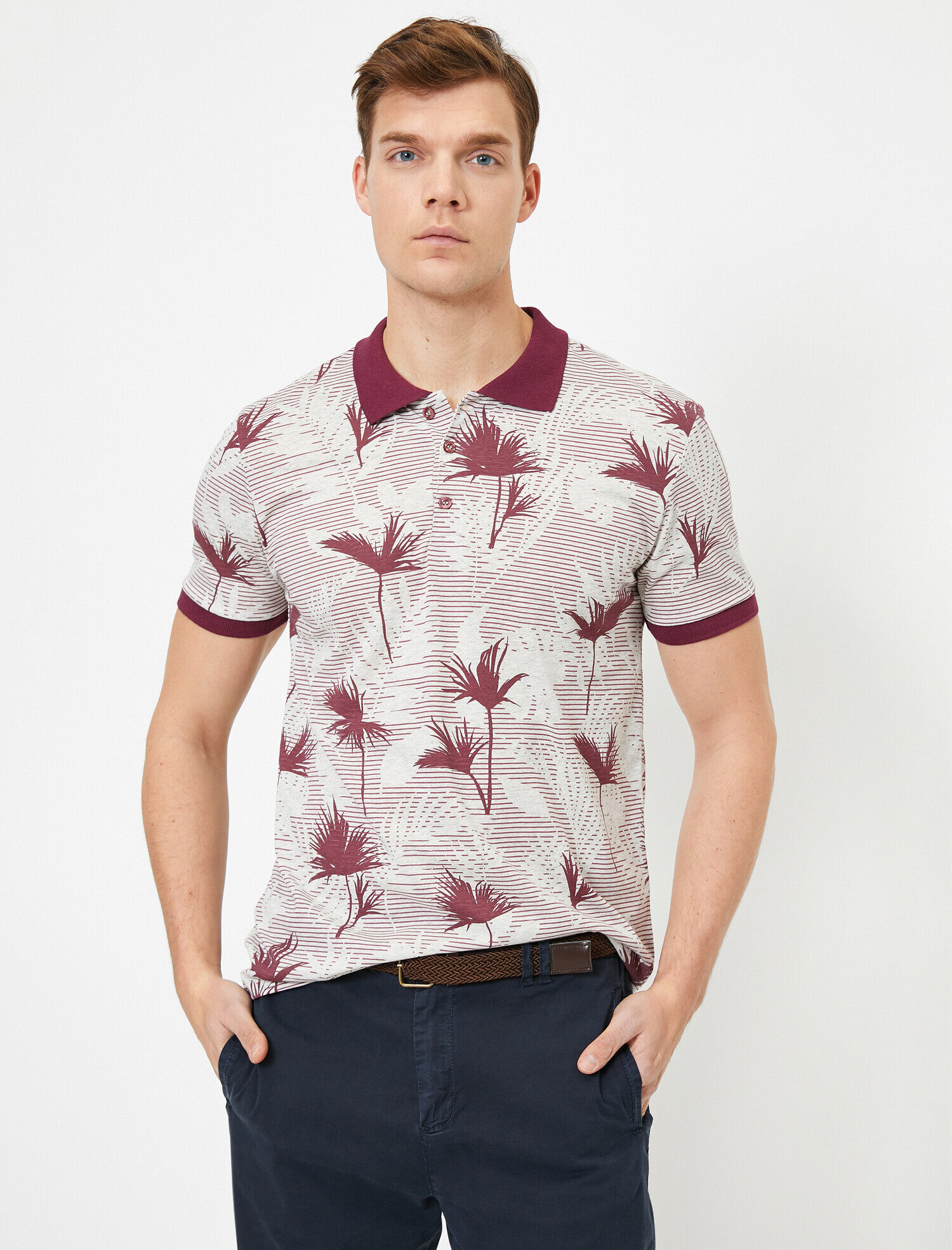   Polo Yaka Desenli Tişört